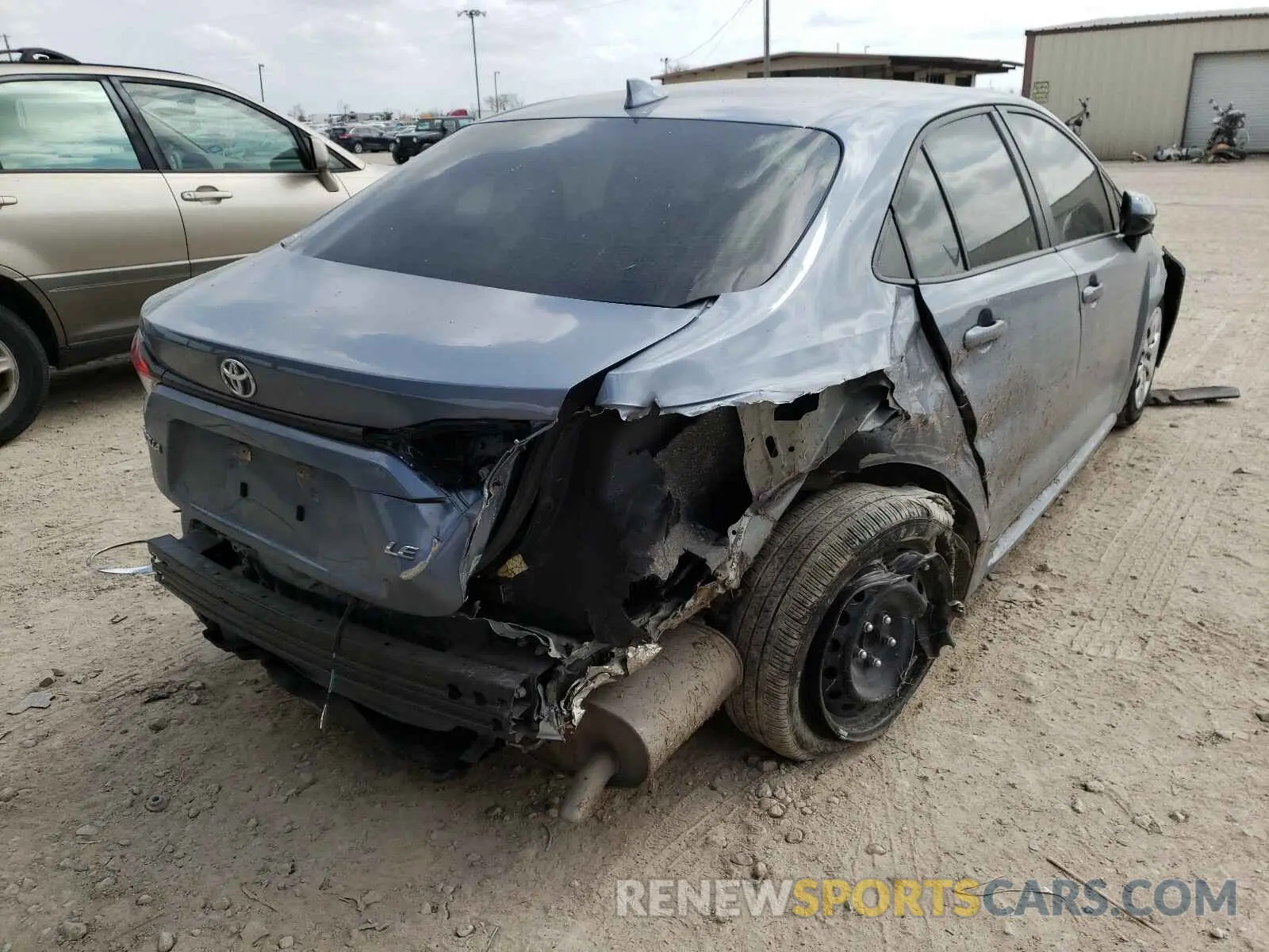 4 Photograph of a damaged car JTDEPRAE7LJ050862 TOYOTA COROLLA 2020