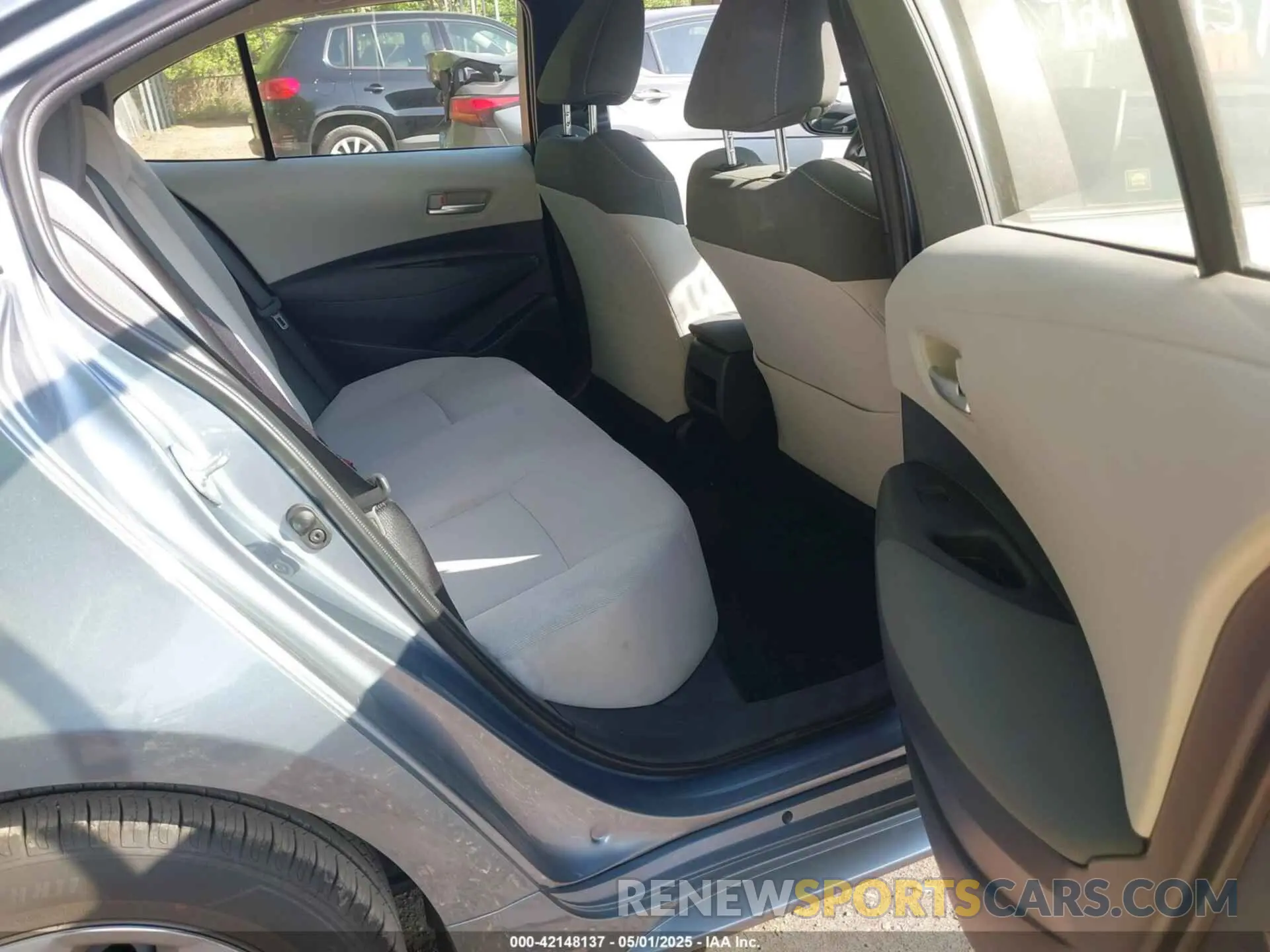 8 Фотография поврежденного автомобиля JTDEPRAE7LJ055060 TOYOTA COROLLA 2020