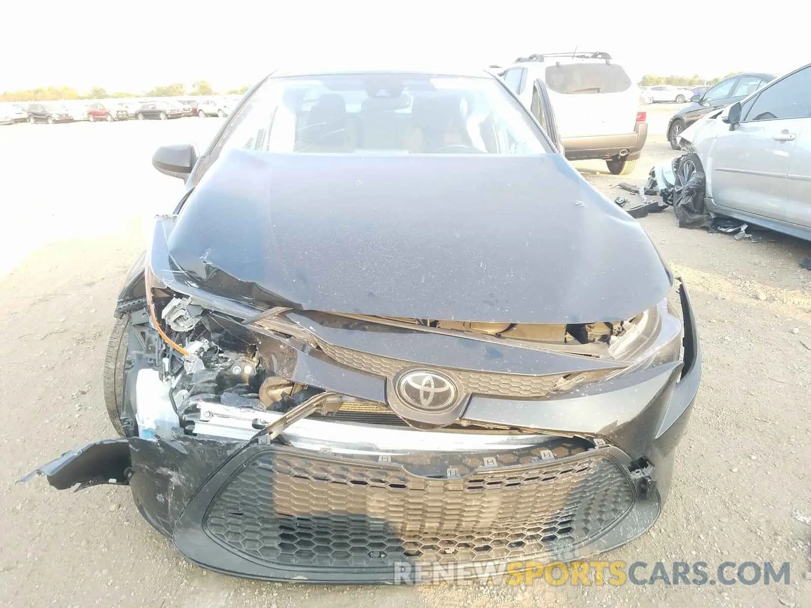 9 Photograph of a damaged car JTDEPRAE7LJ082565 TOYOTA COROLLA 2020