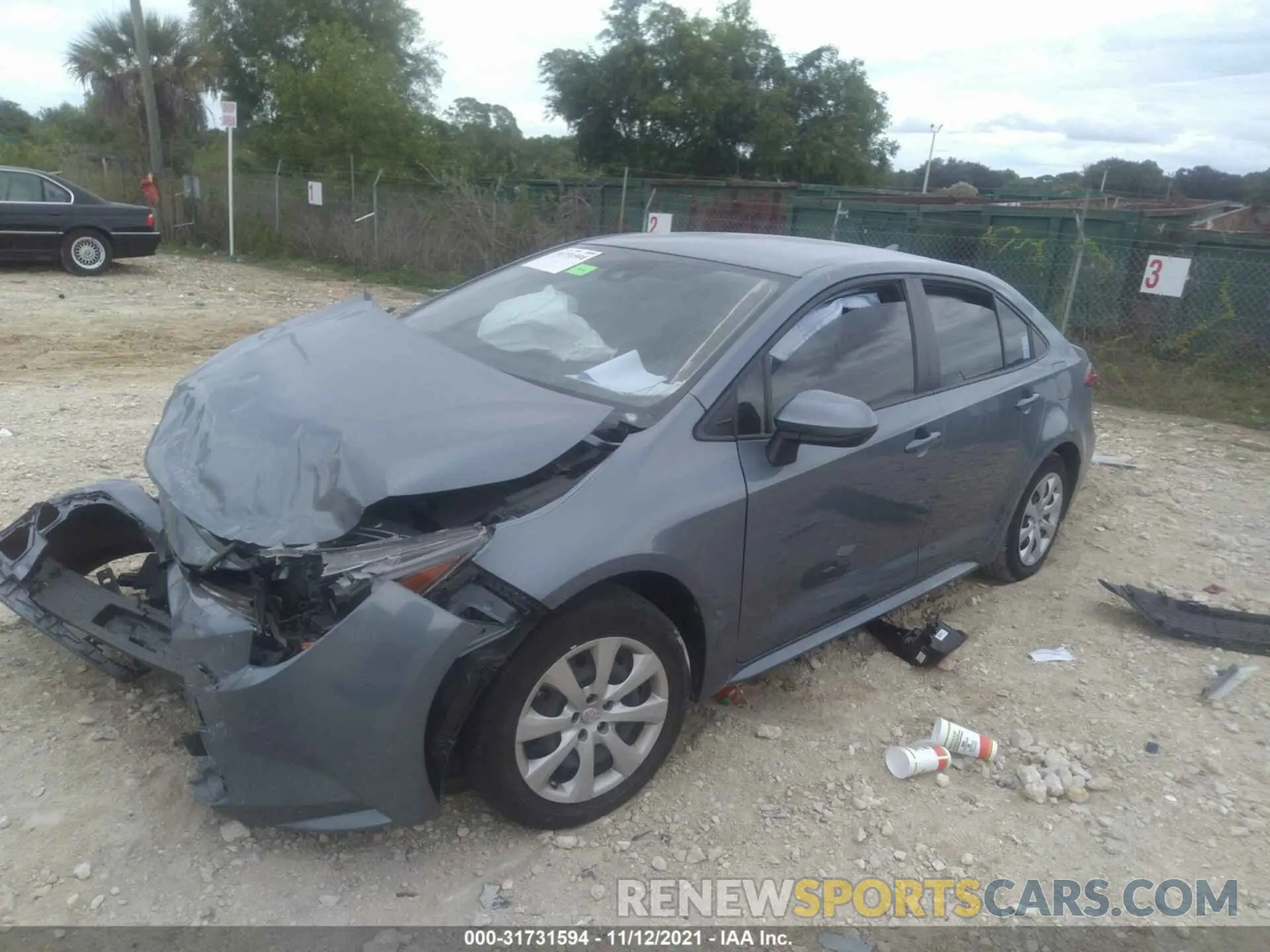 2 Photograph of a damaged car JTDEPRAE7LJ086194 TOYOTA COROLLA 2020