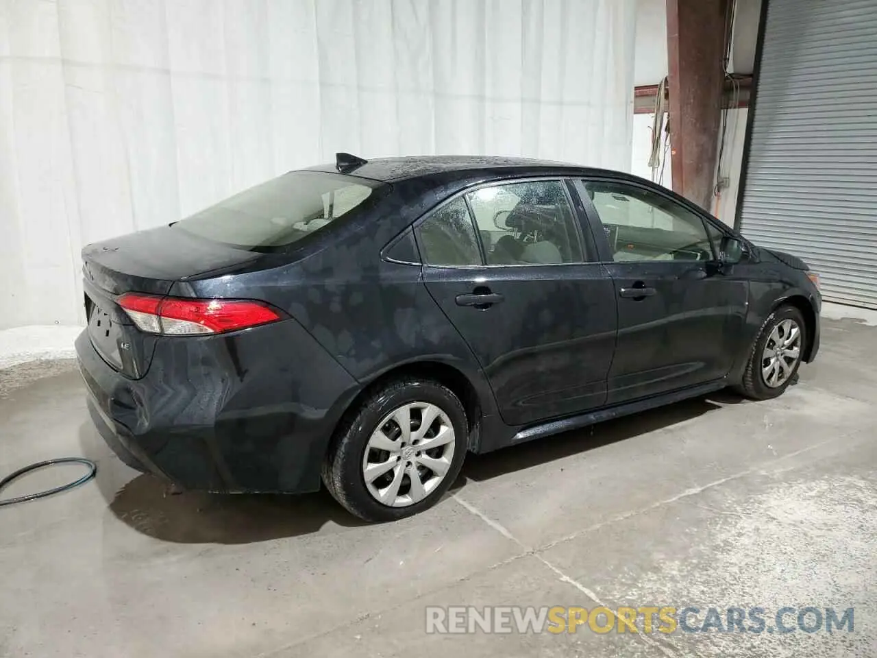3 Photograph of a damaged car JTDEPRAE7LJ093002 TOYOTA COROLLA 2020
