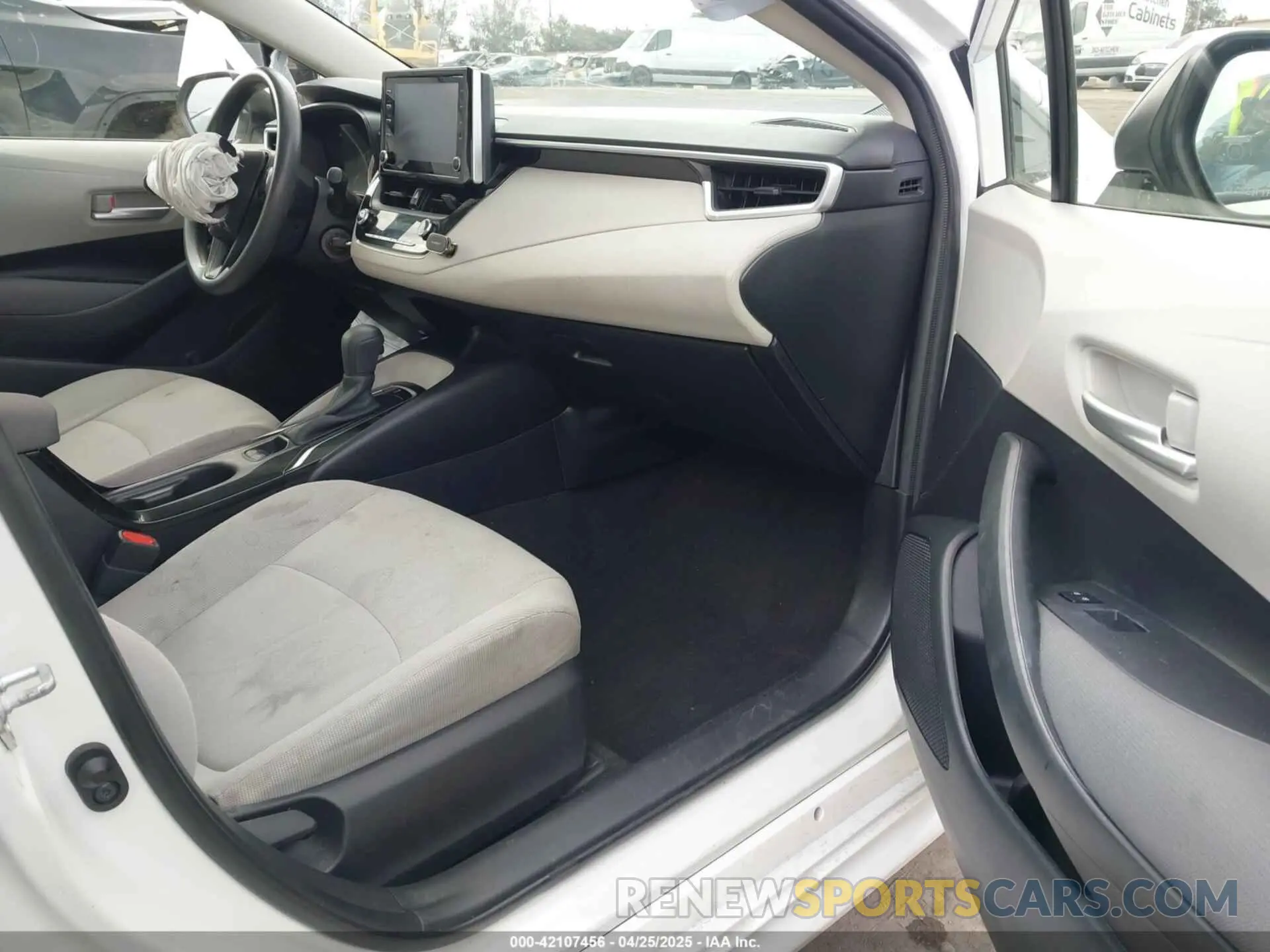 5 Фотография поврежденного автомобиля JTDEPRAE7LJ095929 TOYOTA COROLLA 2020
