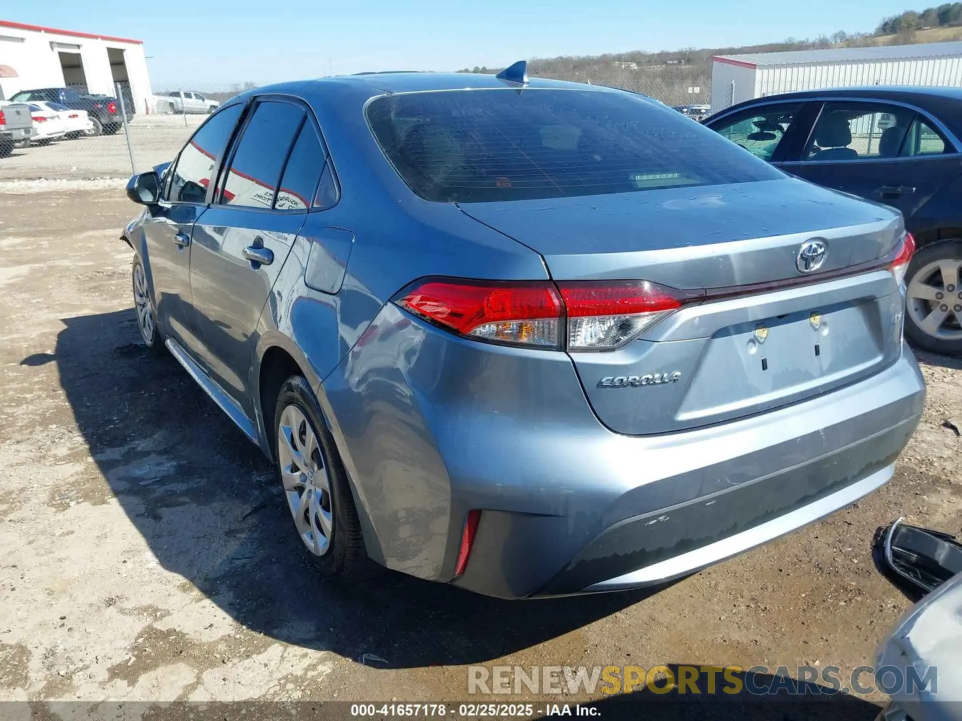 3 Фотография поврежденного автомобиля JTDEPRAE7LJ106069 TOYOTA COROLLA 2020