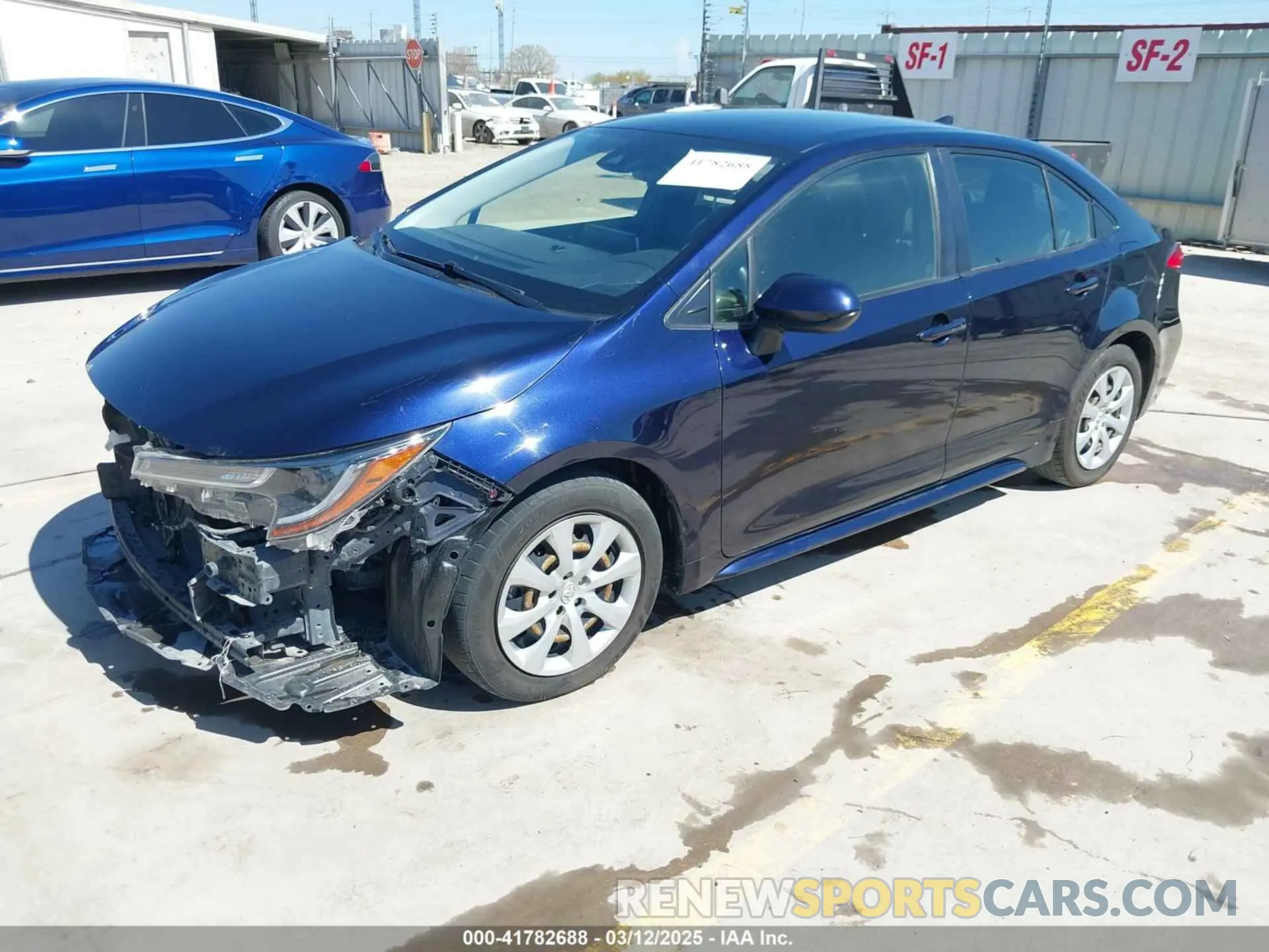2 Photograph of a damaged car JTDEPRAE7LJ106671 TOYOTA COROLLA 2020