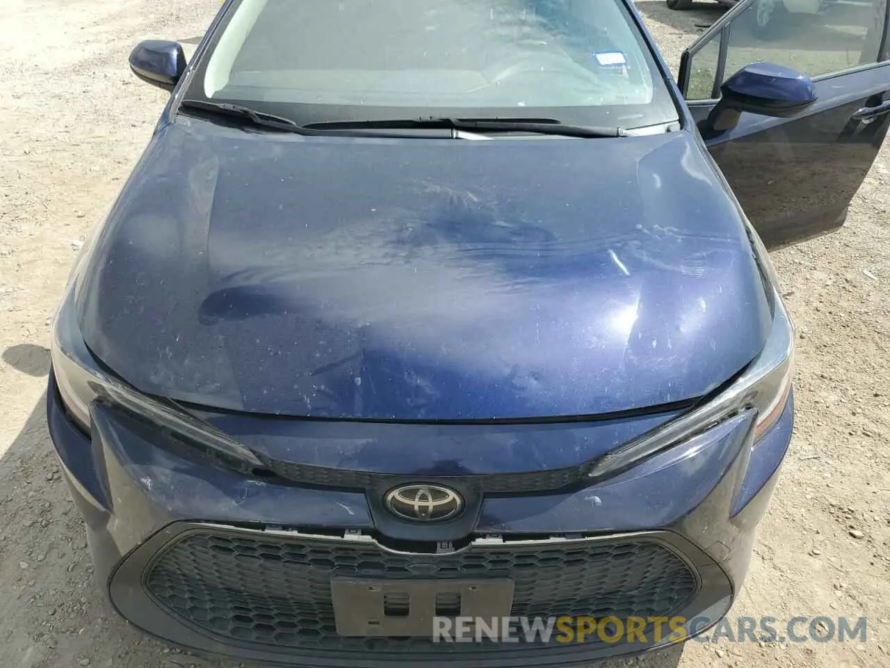 11 Photograph of a damaged car JTDEPRAE7LJ114169 TOYOTA COROLLA 2020