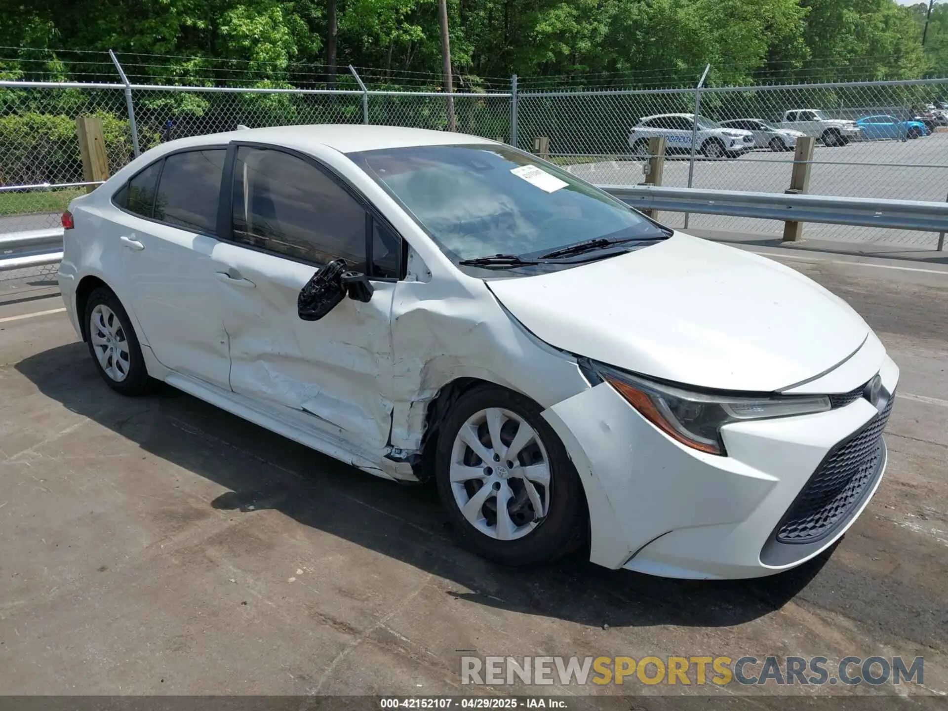 1 Фотография поврежденного автомобиля JTDEPRAE8LJ016624 TOYOTA COROLLA 2020