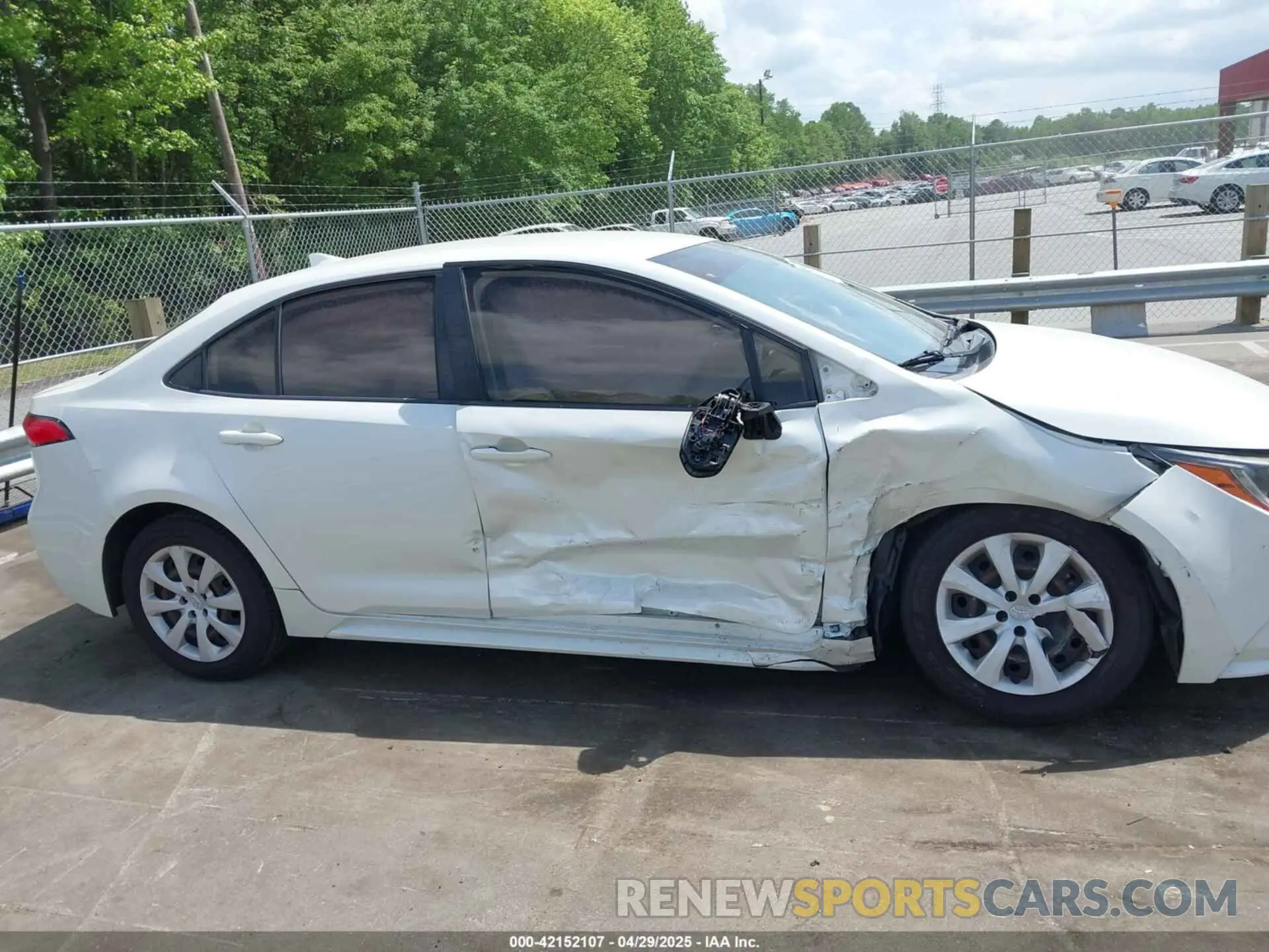 13 Фотография поврежденного автомобиля JTDEPRAE8LJ016624 TOYOTA COROLLA 2020