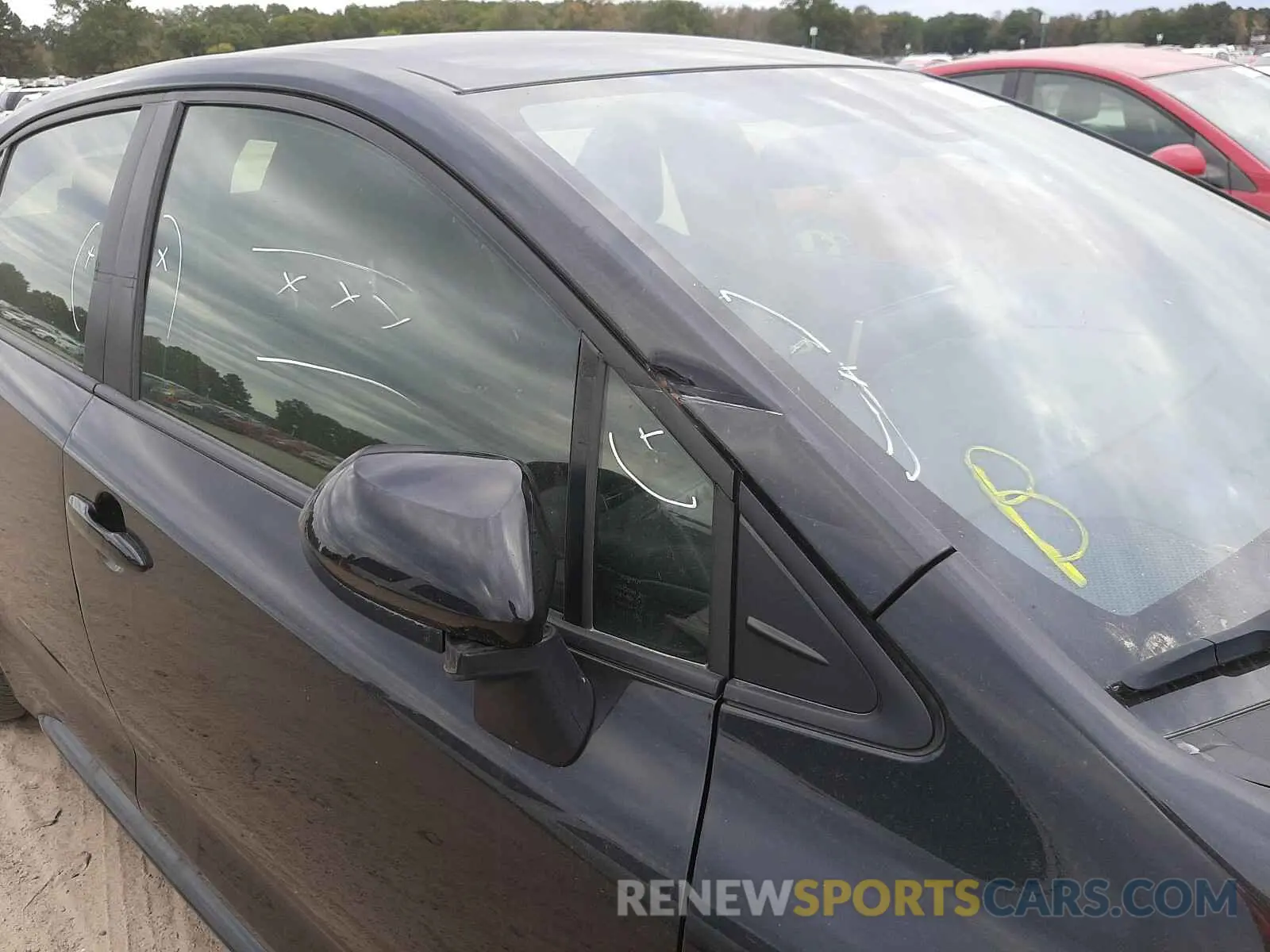 9 Photograph of a damaged car JTDEPRAE8LJ035965 TOYOTA COROLLA 2020