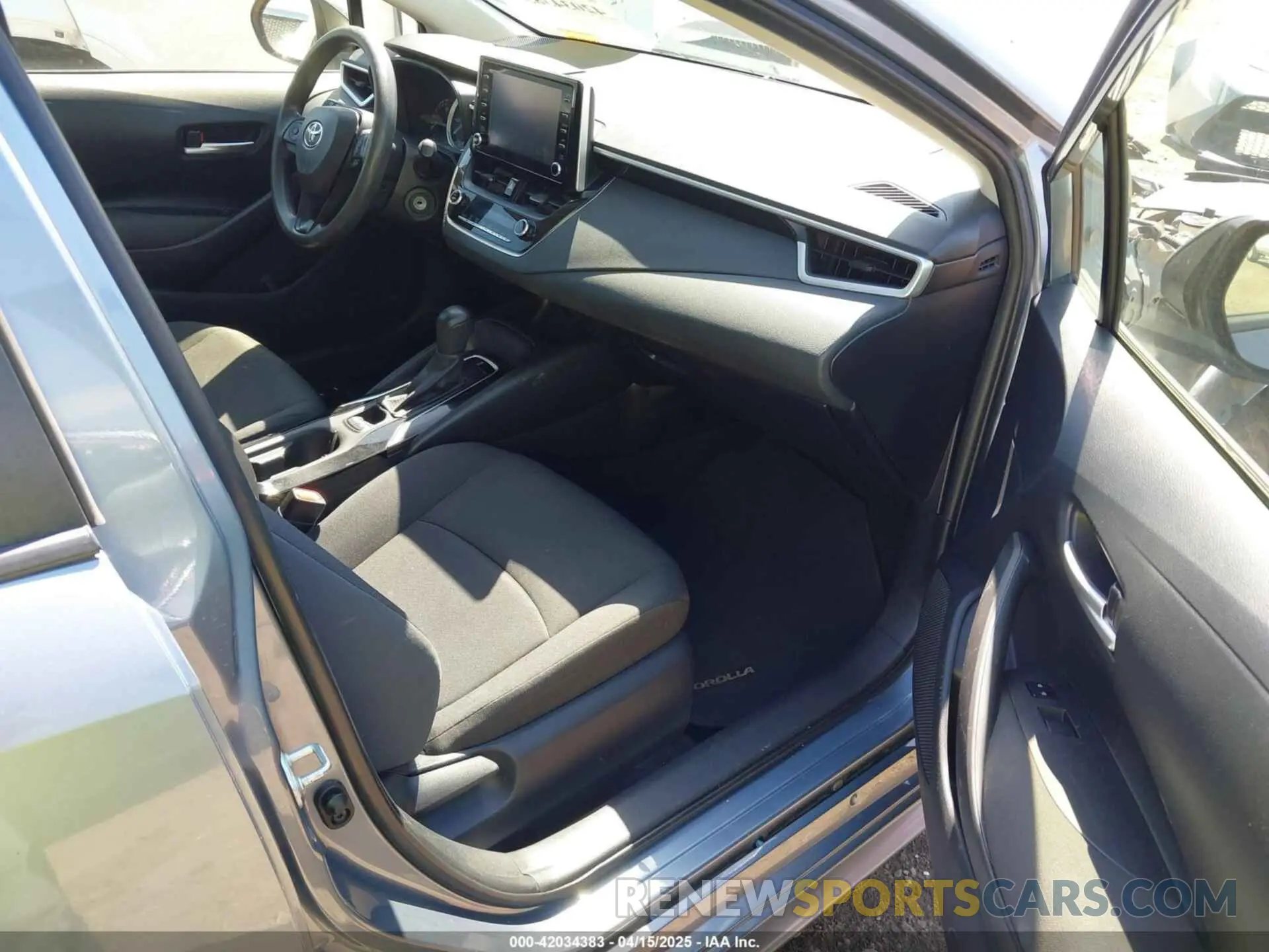 5 Фотография поврежденного автомобиля JTDEPRAE8LJ041877 TOYOTA COROLLA 2020
