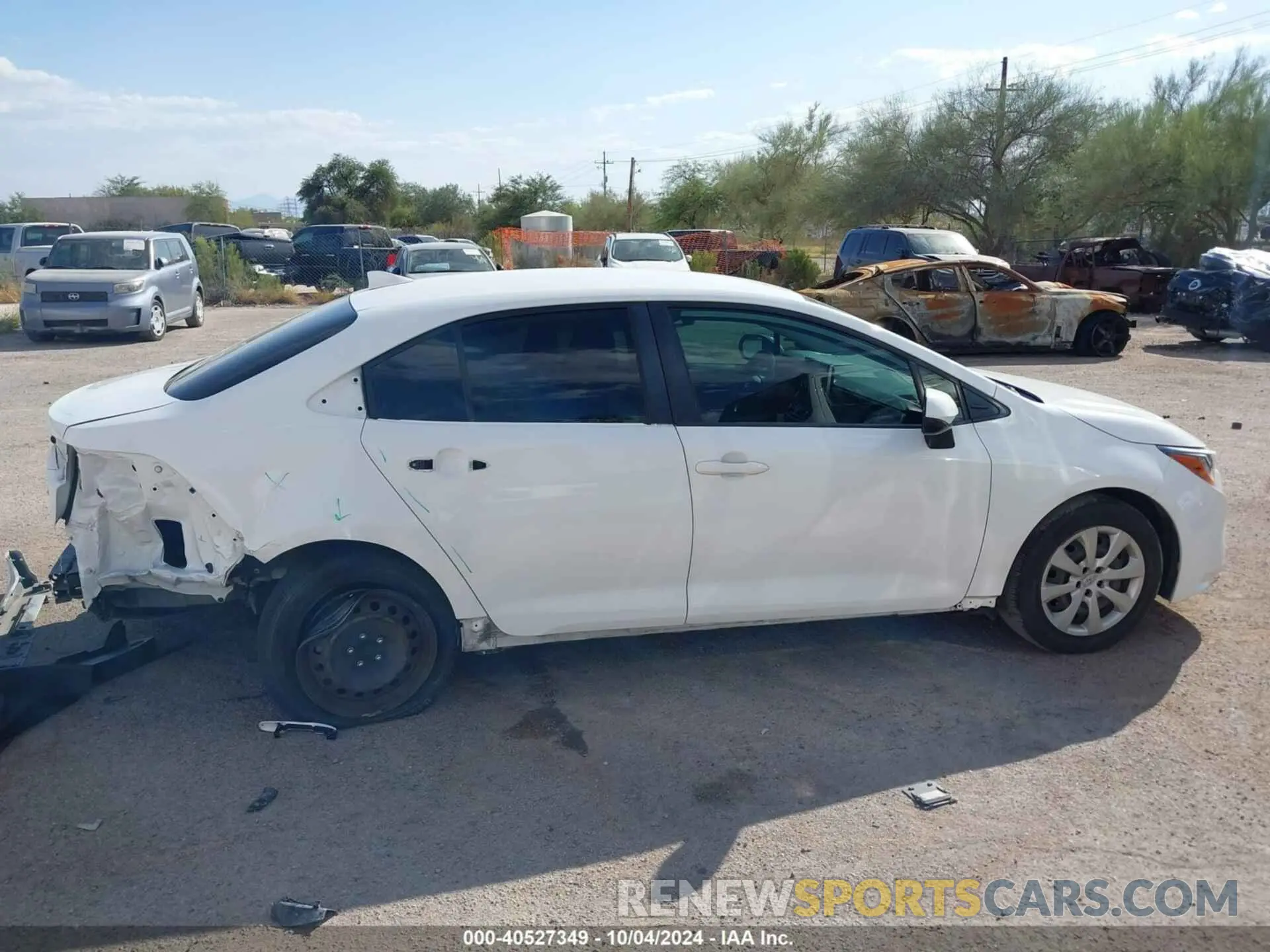 13 Фотография поврежденного автомобиля JTDEPRAE8LJ042642 TOYOTA COROLLA 2020