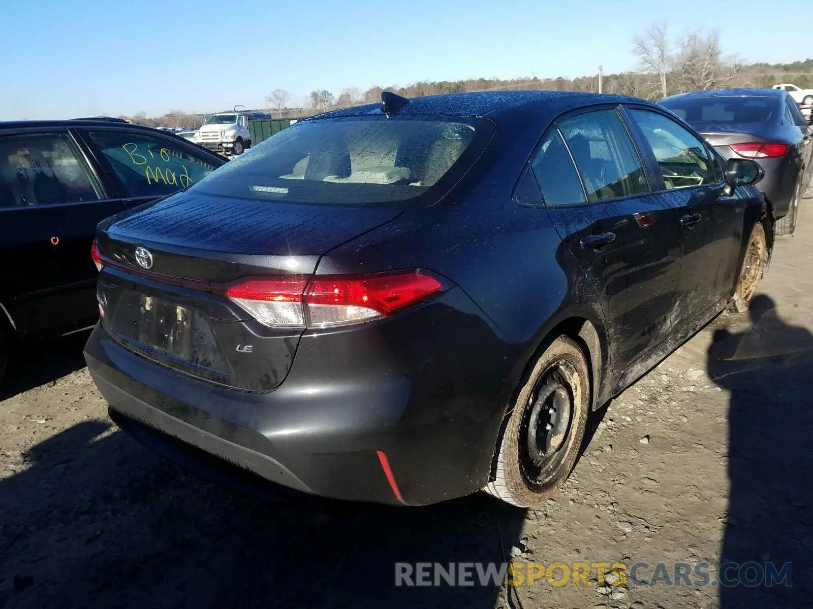 4 Photograph of a damaged car JTDEPRAE8LJ049297 TOYOTA COROLLA 2020