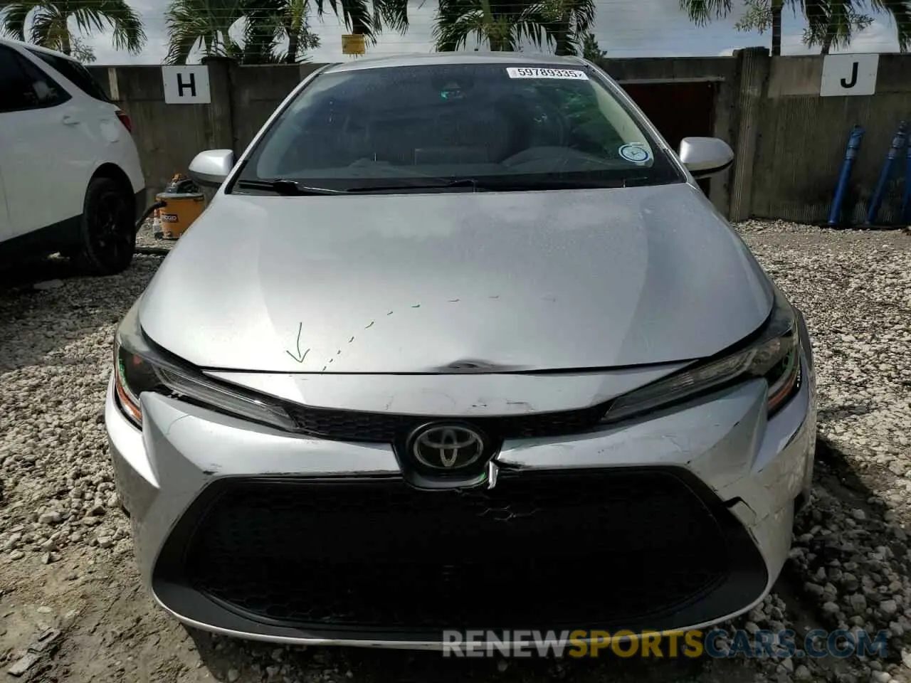 5 Photograph of a damaged car JTDEPRAE8LJ060347 TOYOTA COROLLA 2020