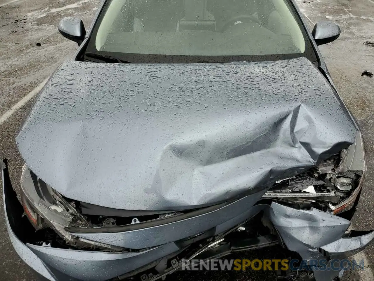 11 Photograph of a damaged car JTDEPRAE8LJ069937 TOYOTA COROLLA 2020