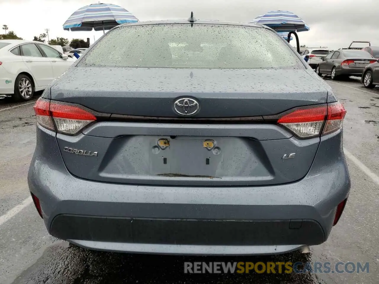 6 Photograph of a damaged car JTDEPRAE8LJ069937 TOYOTA COROLLA 2020