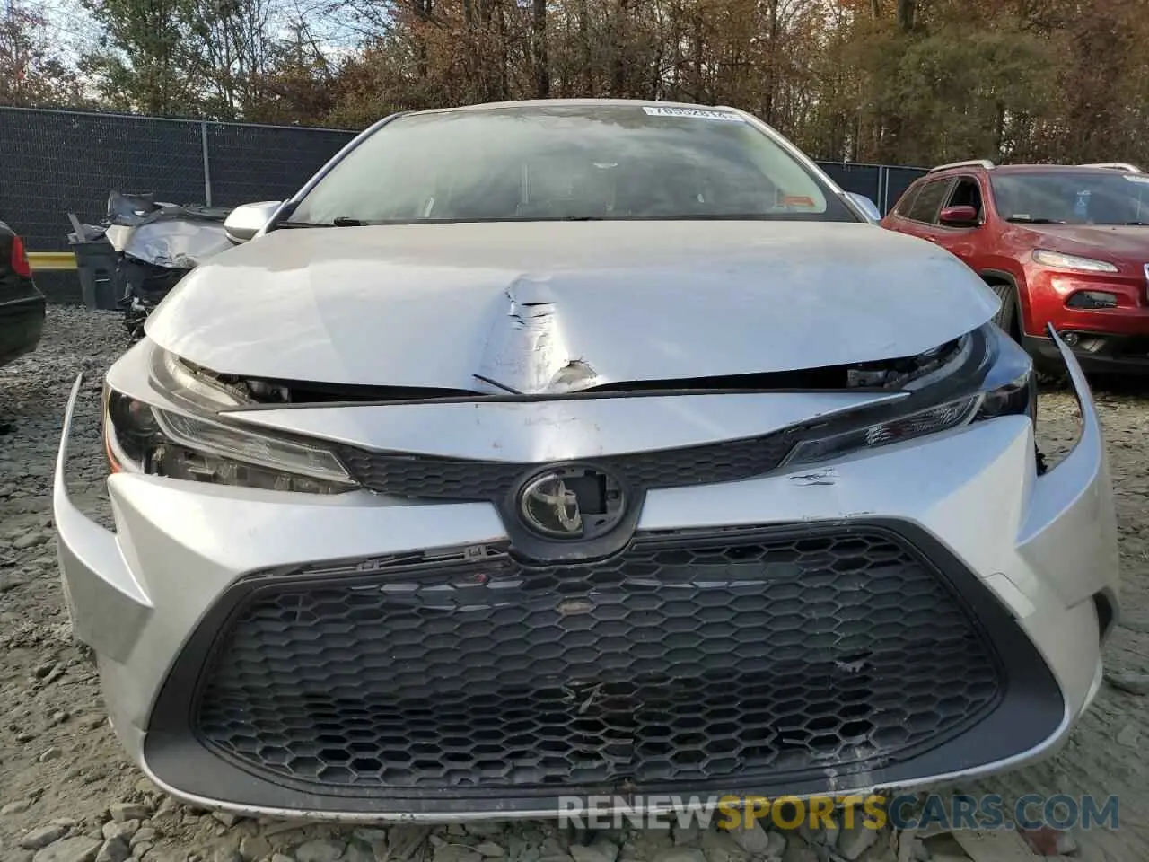 5 Photograph of a damaged car JTDEPRAE8LJ094014 TOYOTA COROLLA 2020