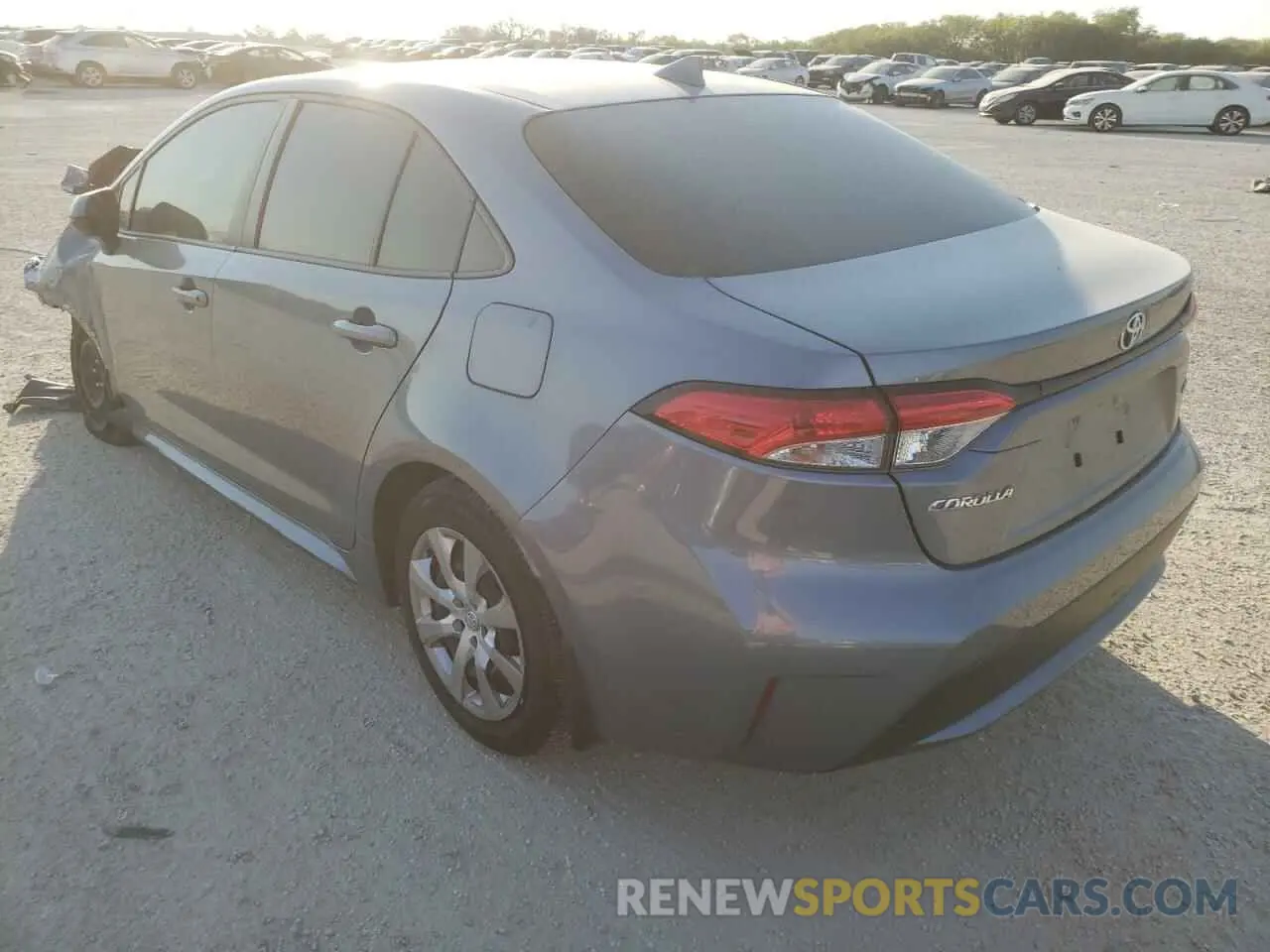 3 Photograph of a damaged car JTDEPRAE8LJ106372 TOYOTA COROLLA 2020
