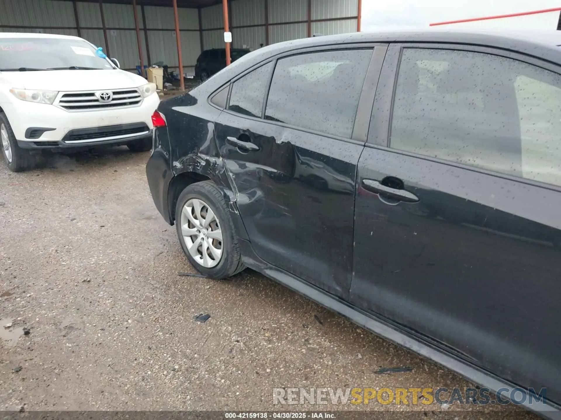 6 Photograph of a damaged car JTDEPRAE8LJ106422 TOYOTA COROLLA 2020