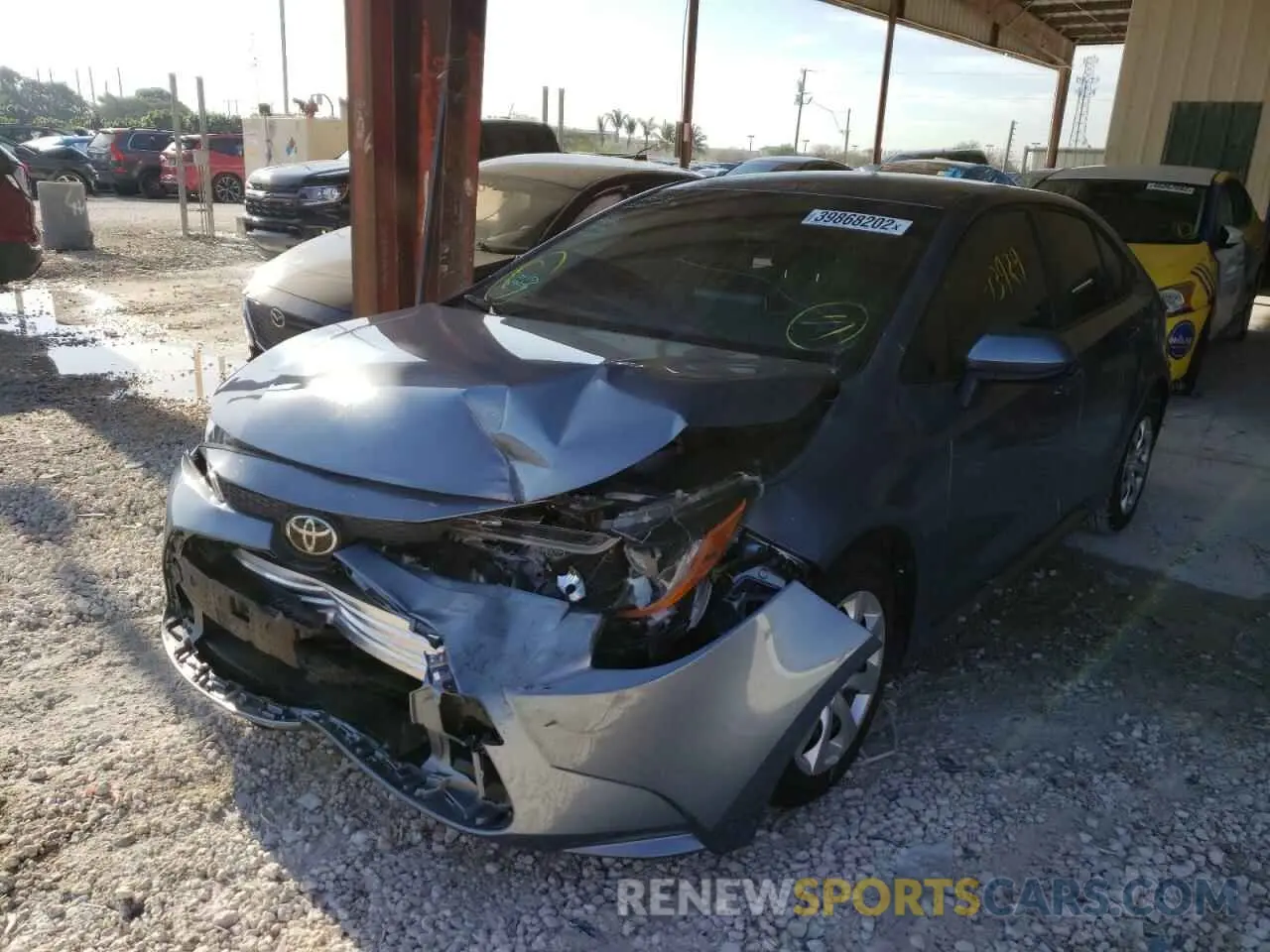 2 Photograph of a damaged car JTDEPRAE8LJ113337 TOYOTA COROLLA 2020