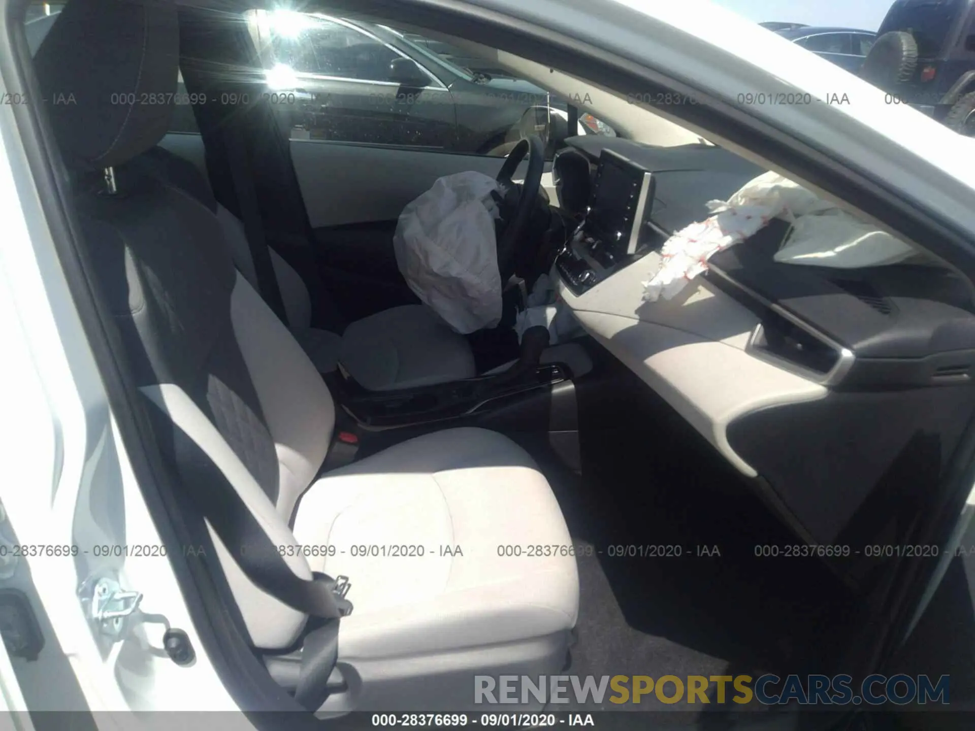 5 Photograph of a damaged car JTDEPRAE9LJ015448 TOYOTA COROLLA 2020