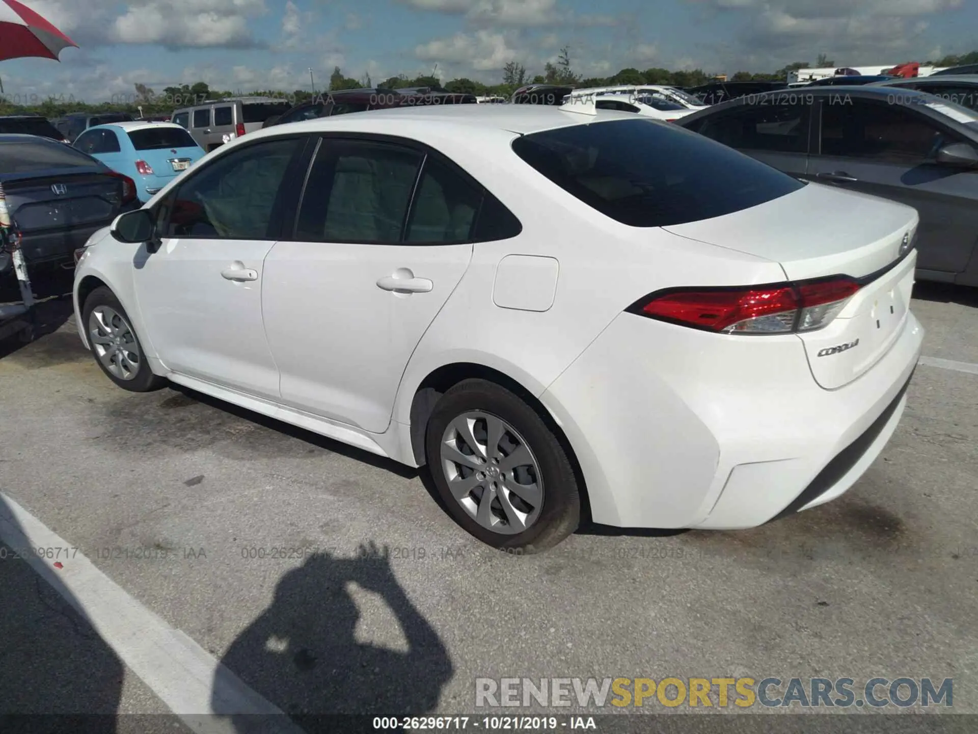 3 Photograph of a damaged car JTDEPRAE9LJ016390 TOYOTA COROLLA 2020