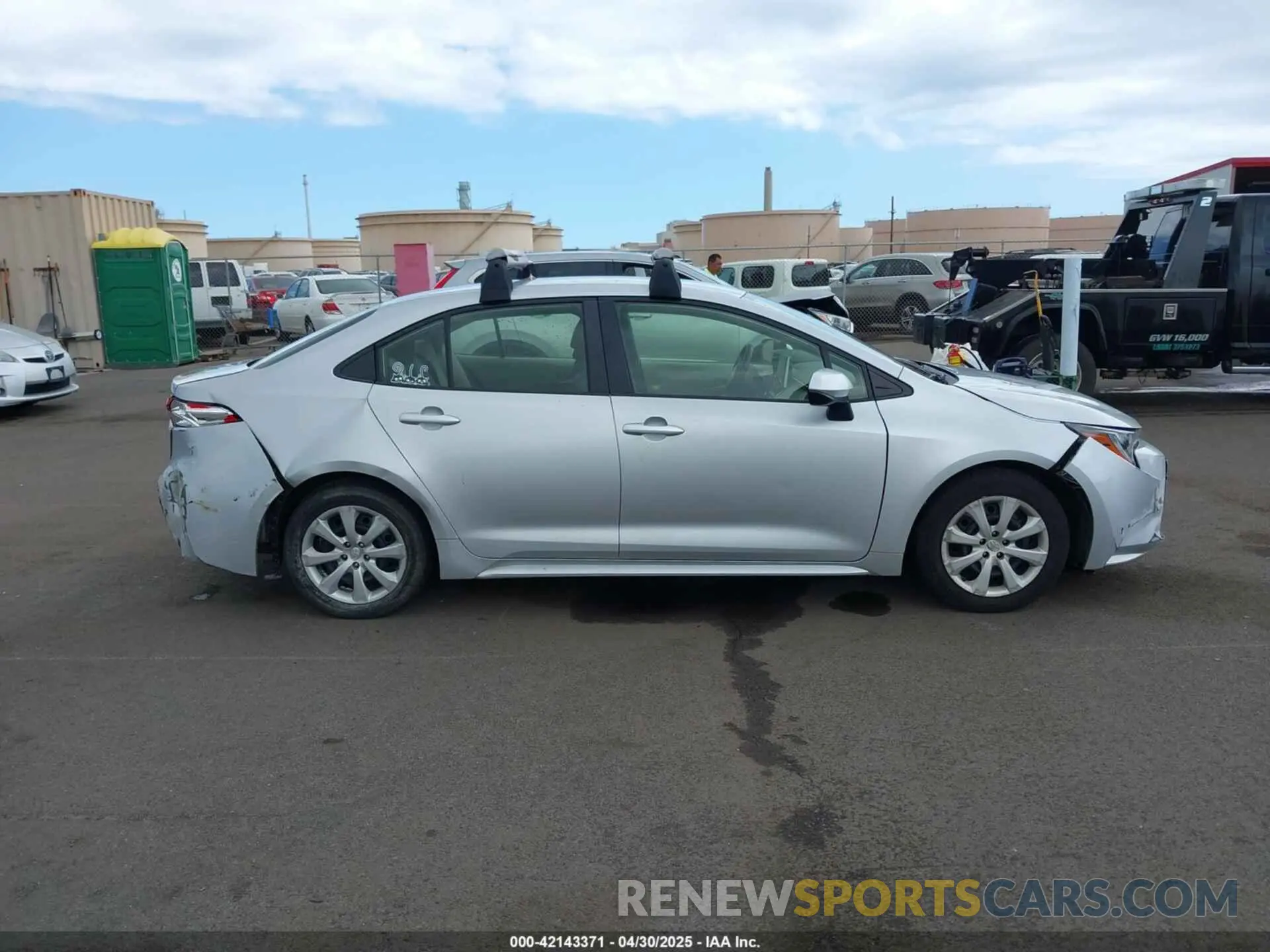 13 Photograph of a damaged car JTDEPRAE9LJ020777 TOYOTA COROLLA 2020