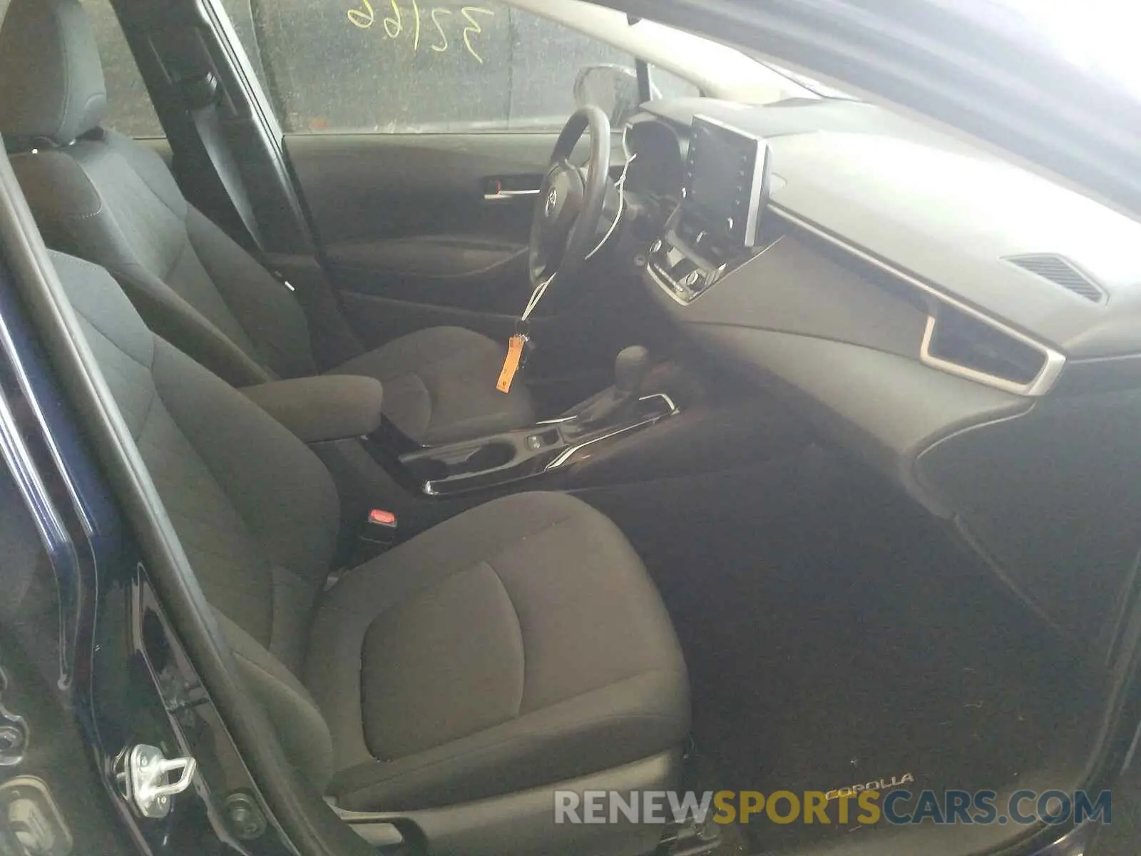 5 Photograph of a damaged car JTDEPRAE9LJ032055 TOYOTA COROLLA 2020