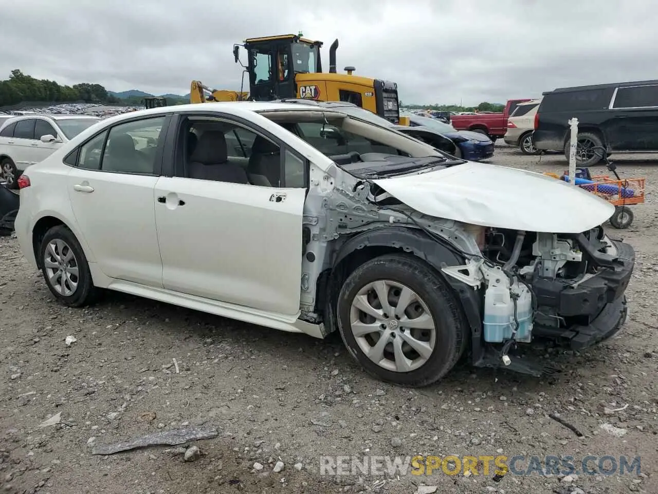 4 Photograph of a damaged car JTDEPRAE9LJ037076 TOYOTA COROLLA 2020