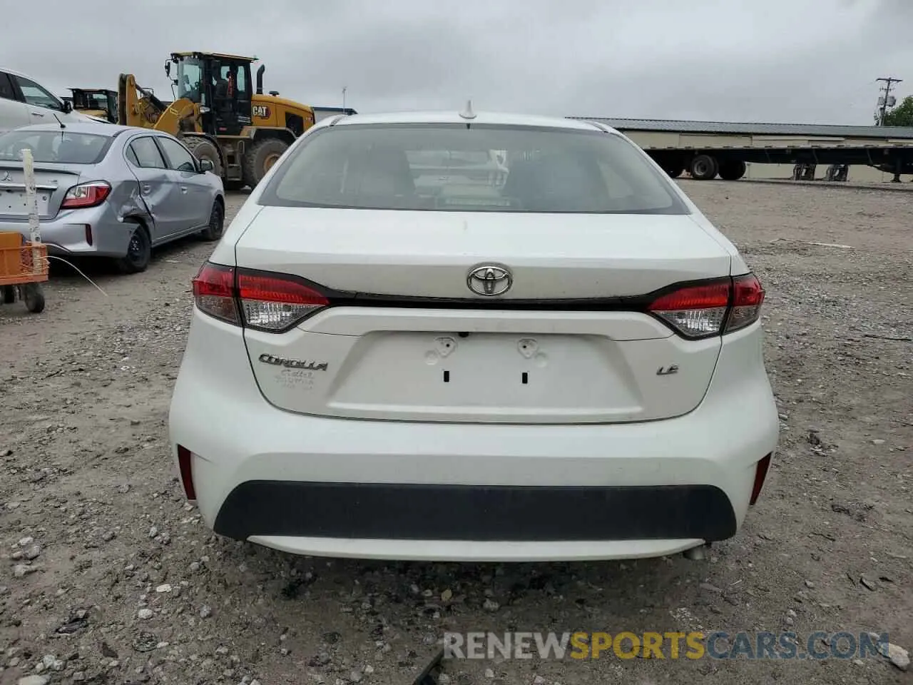 6 Photograph of a damaged car JTDEPRAE9LJ037076 TOYOTA COROLLA 2020