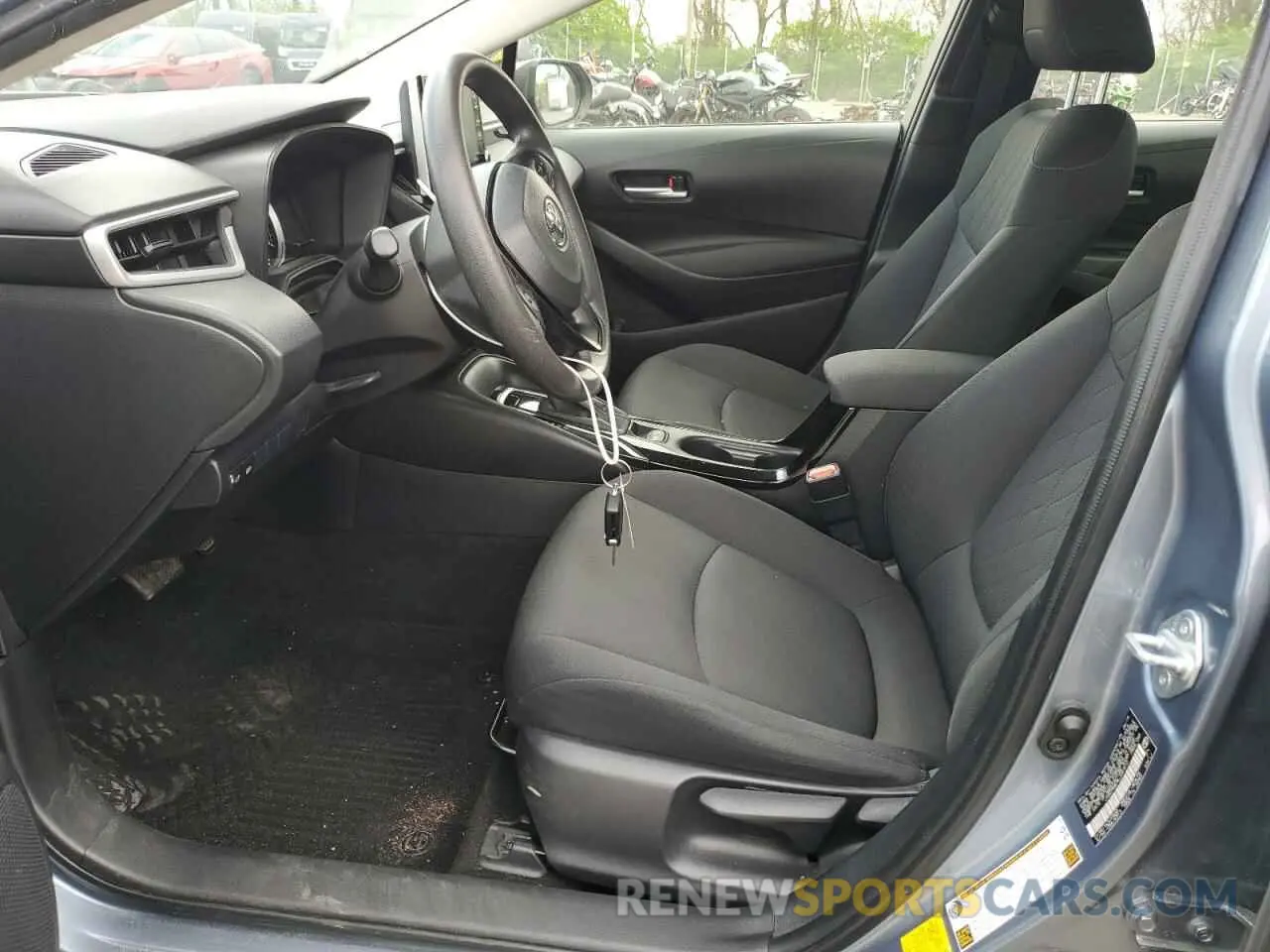 7 Фотография поврежденного автомобиля JTDEPRAE9LJ047610 TOYOTA COROLLA 2020