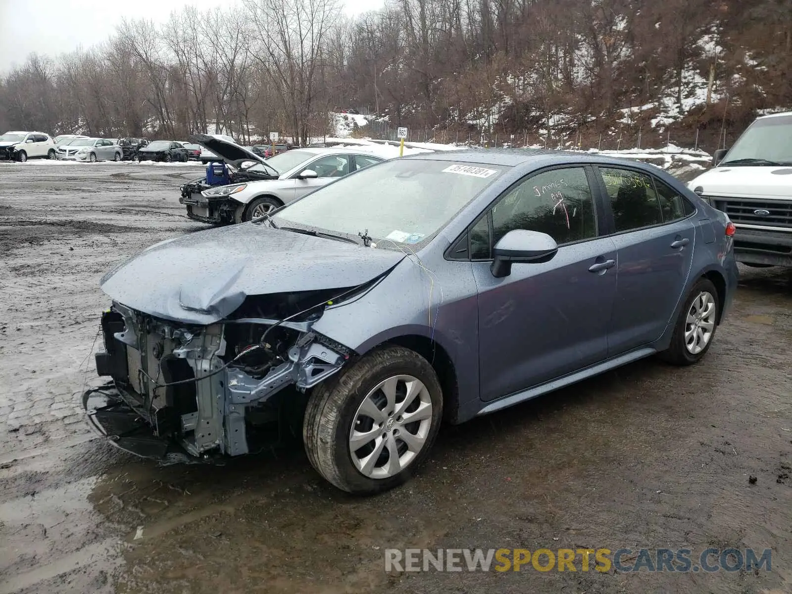 2 Photograph of a damaged car JTDEPRAE9LJ071129 TOYOTA COROLLA 2020