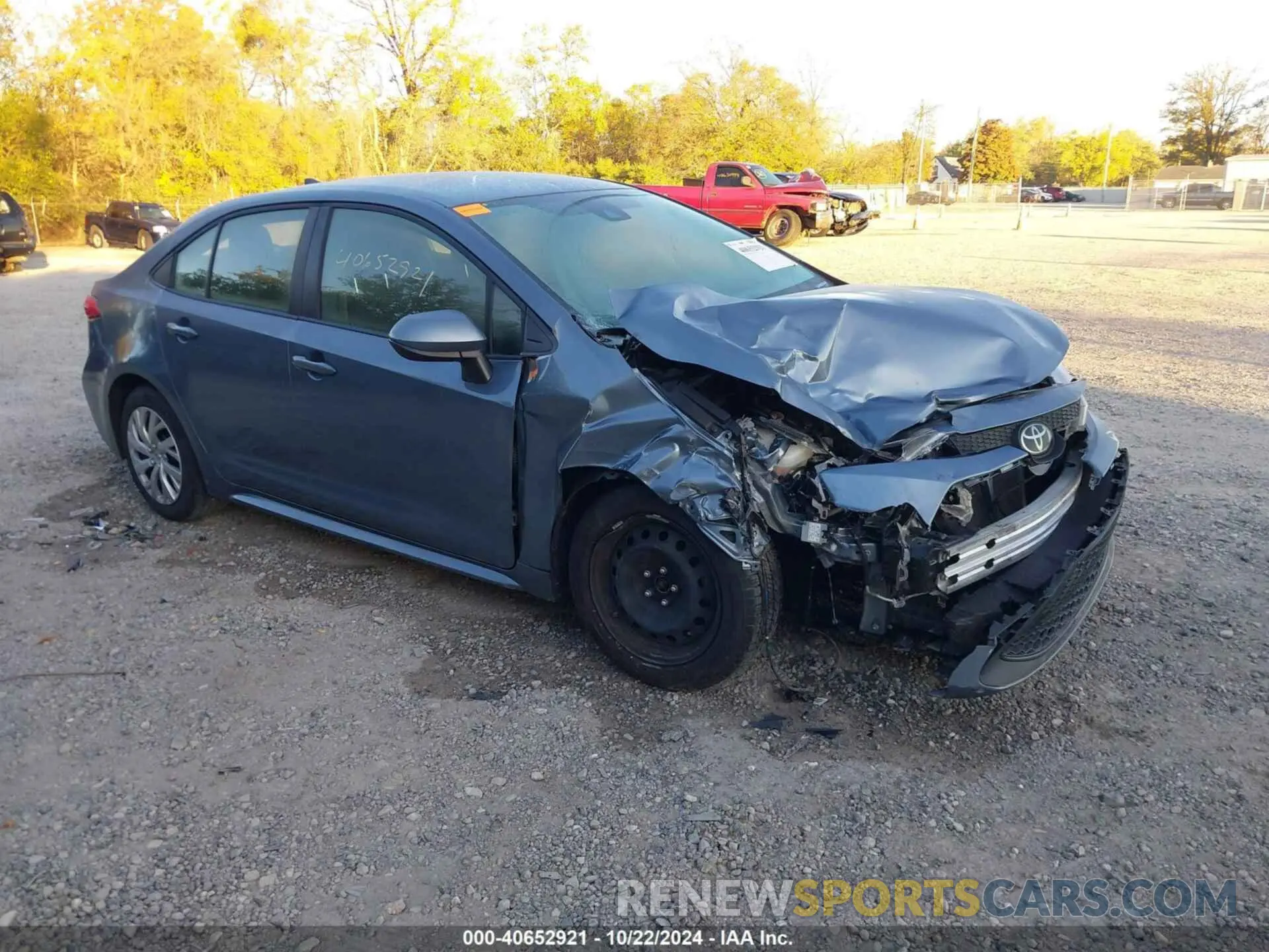1 Photograph of a damaged car JTDEPRAE9LJ102895 TOYOTA COROLLA 2020