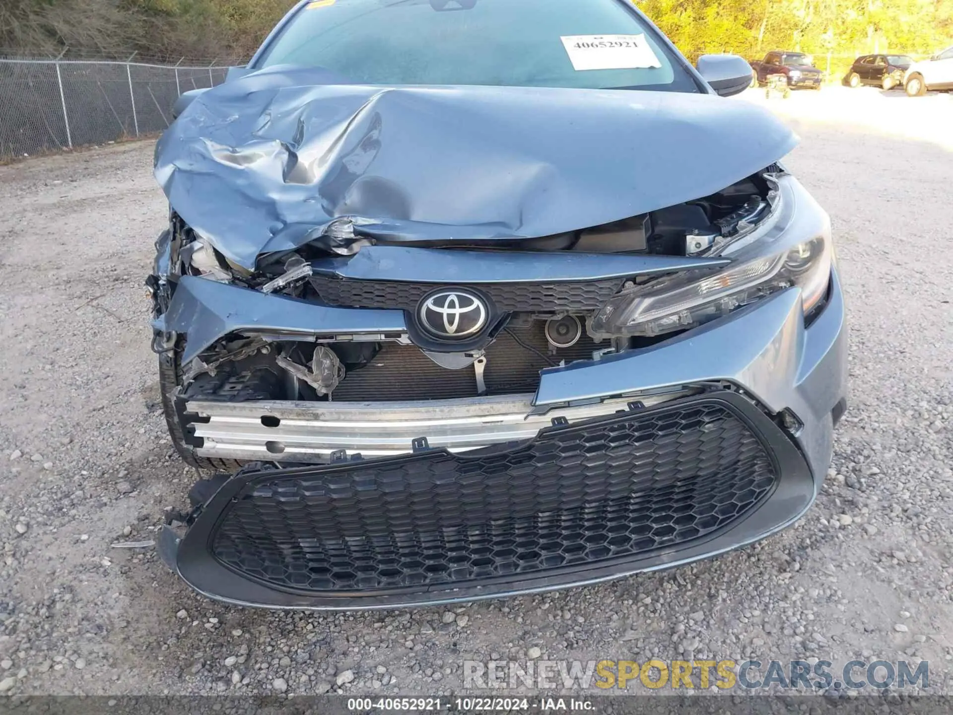 19 Photograph of a damaged car JTDEPRAE9LJ102895 TOYOTA COROLLA 2020