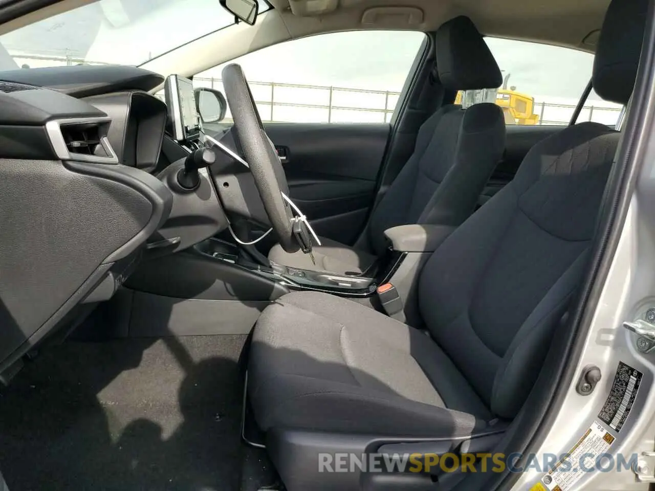 7 Фотография поврежденного автомобиля JTDEPRAE9LJ113993 TOYOTA COROLLA 2020