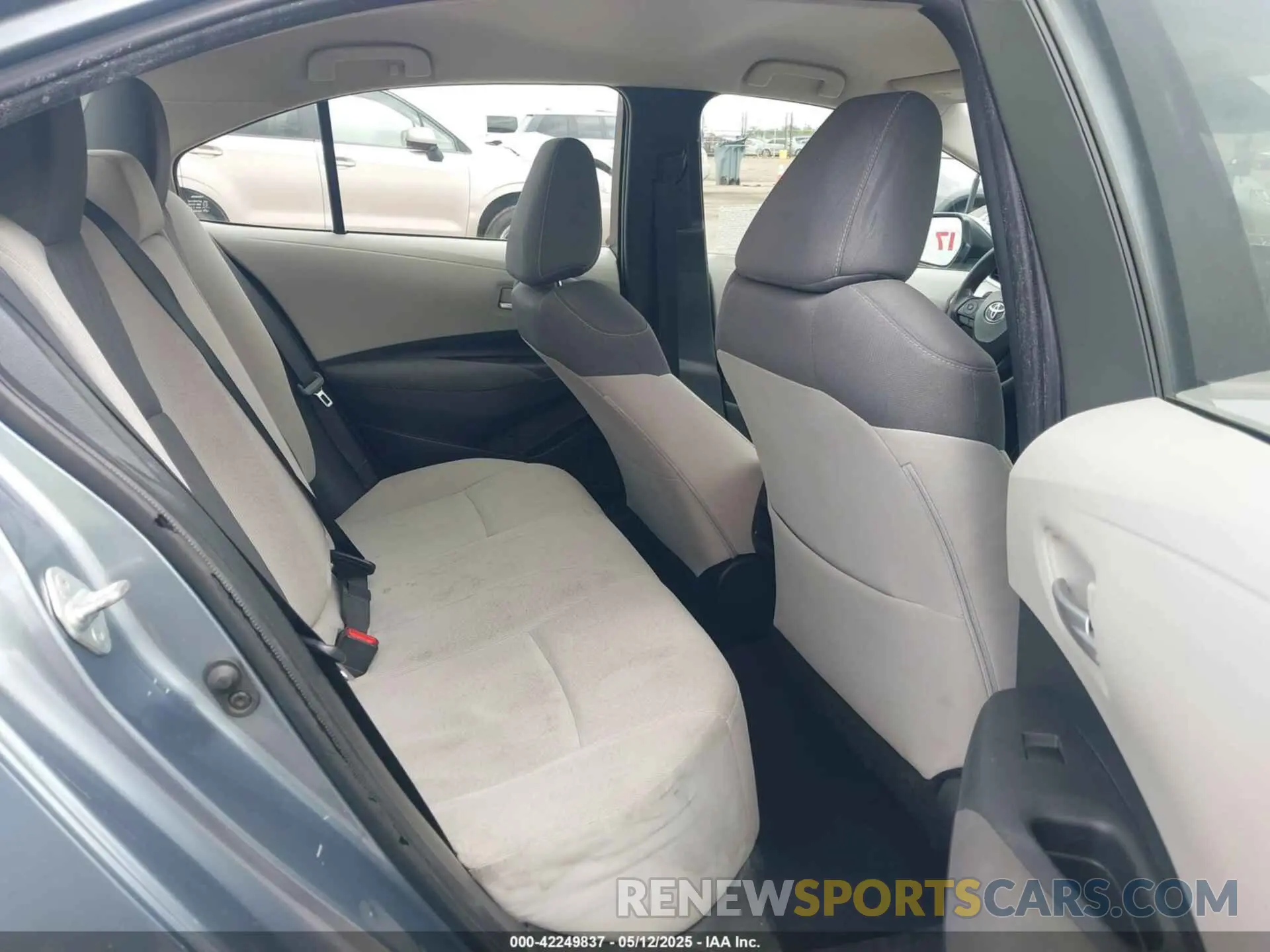 8 Фотография поврежденного автомобиля JTDEPRAE9LJ116683 TOYOTA COROLLA 2020