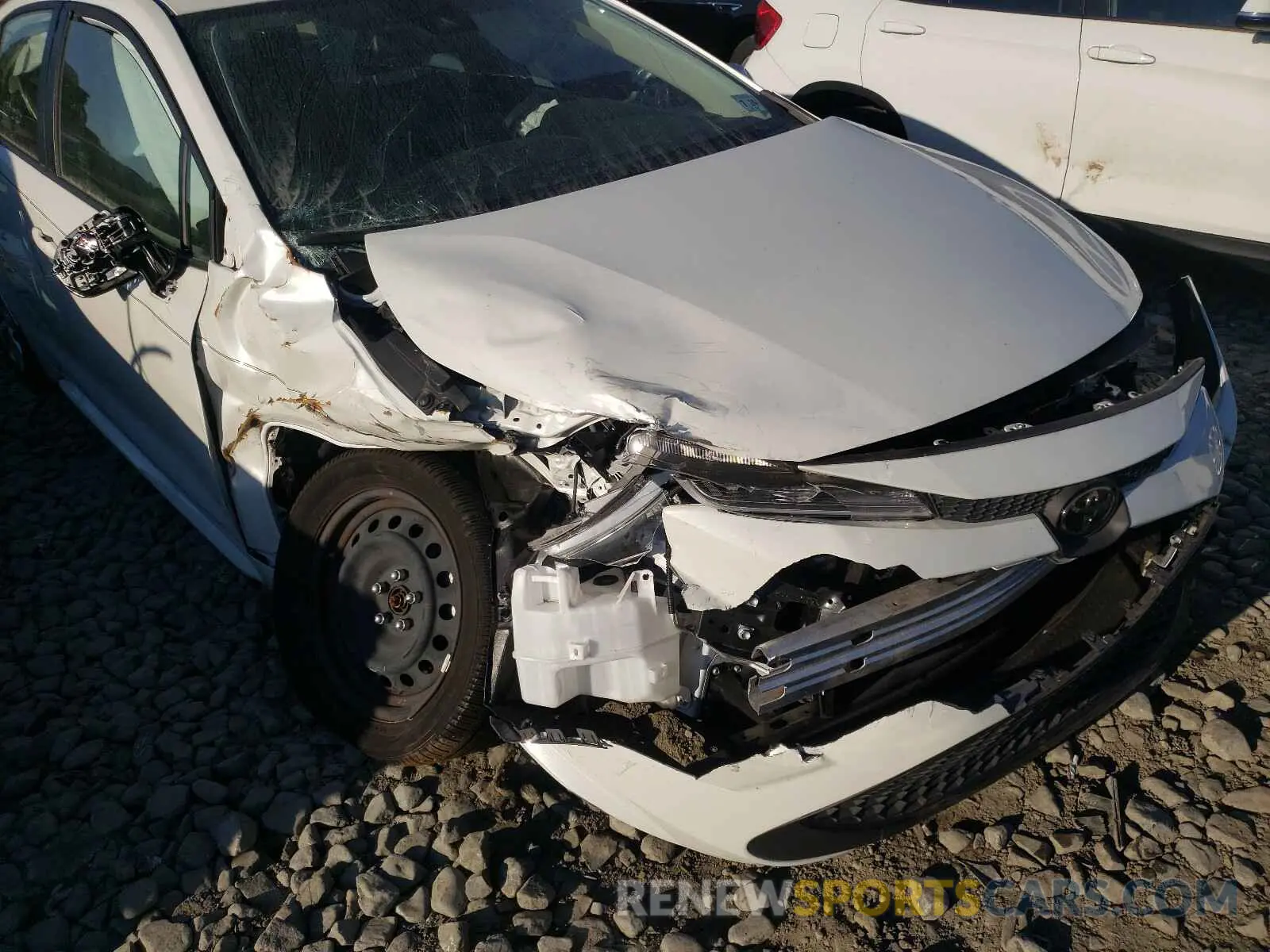 9 Photograph of a damaged car JTDEPRAEXLJ003258 TOYOTA COROLLA 2020