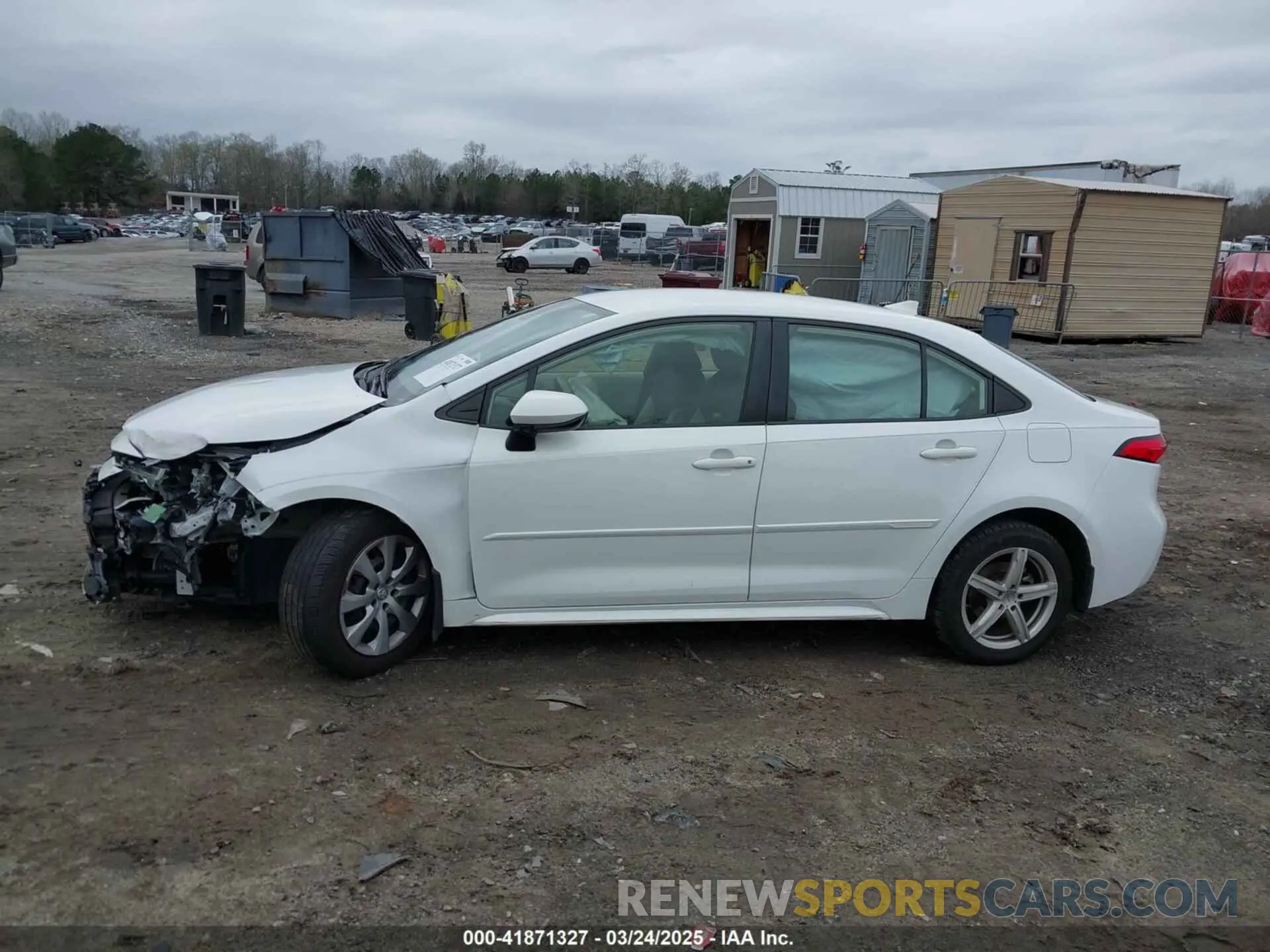 14 Photograph of a damaged car JTDEPRAEXLJ013241 TOYOTA COROLLA 2020