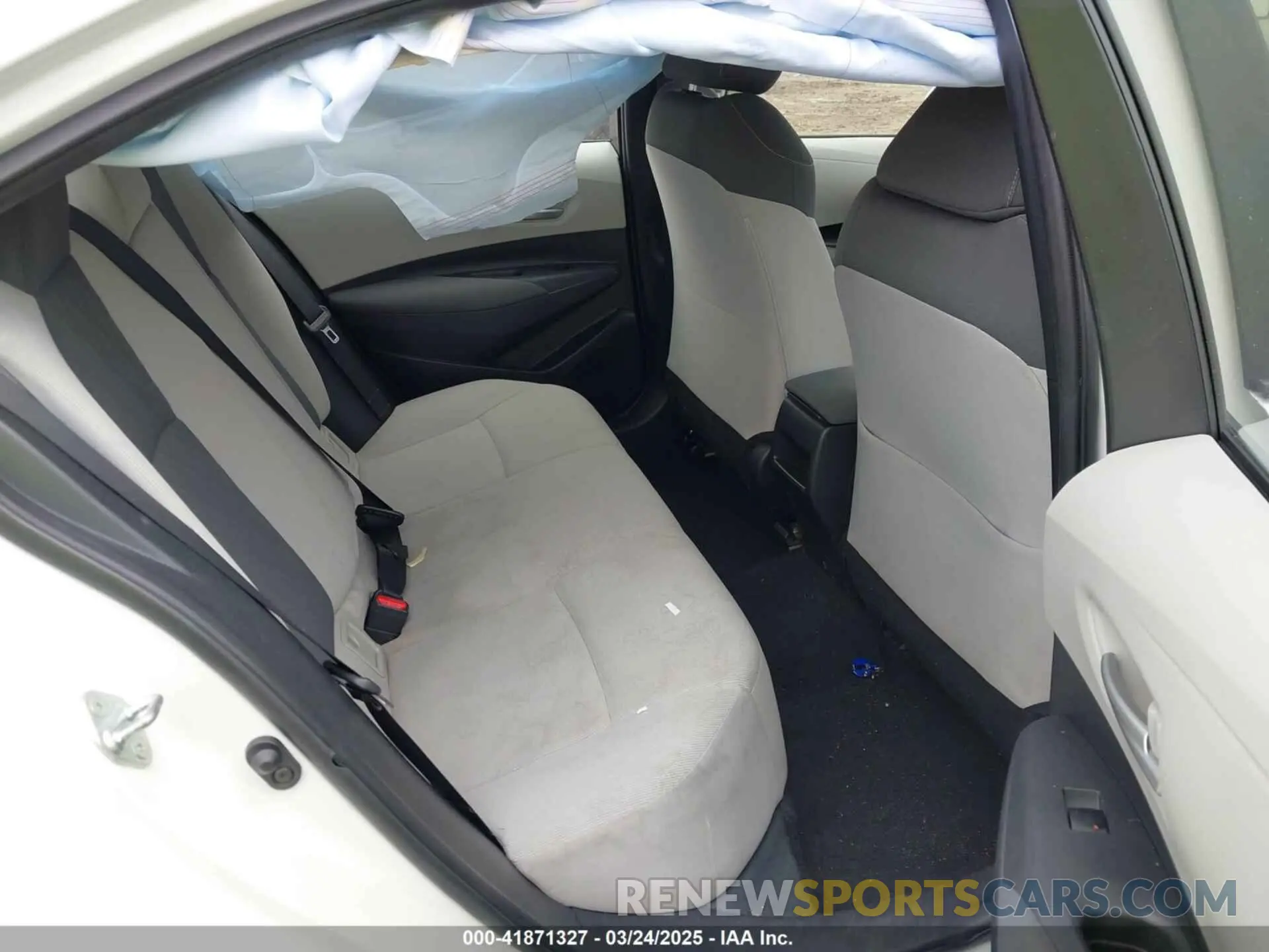 8 Photograph of a damaged car JTDEPRAEXLJ013241 TOYOTA COROLLA 2020