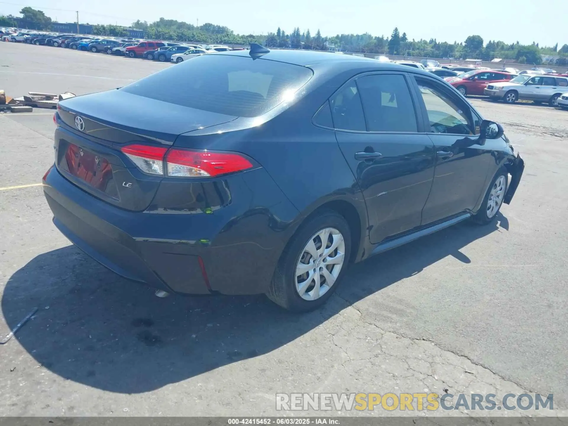 4 Photograph of a damaged car JTDEPRAEXLJ013918 TOYOTA COROLLA 2020