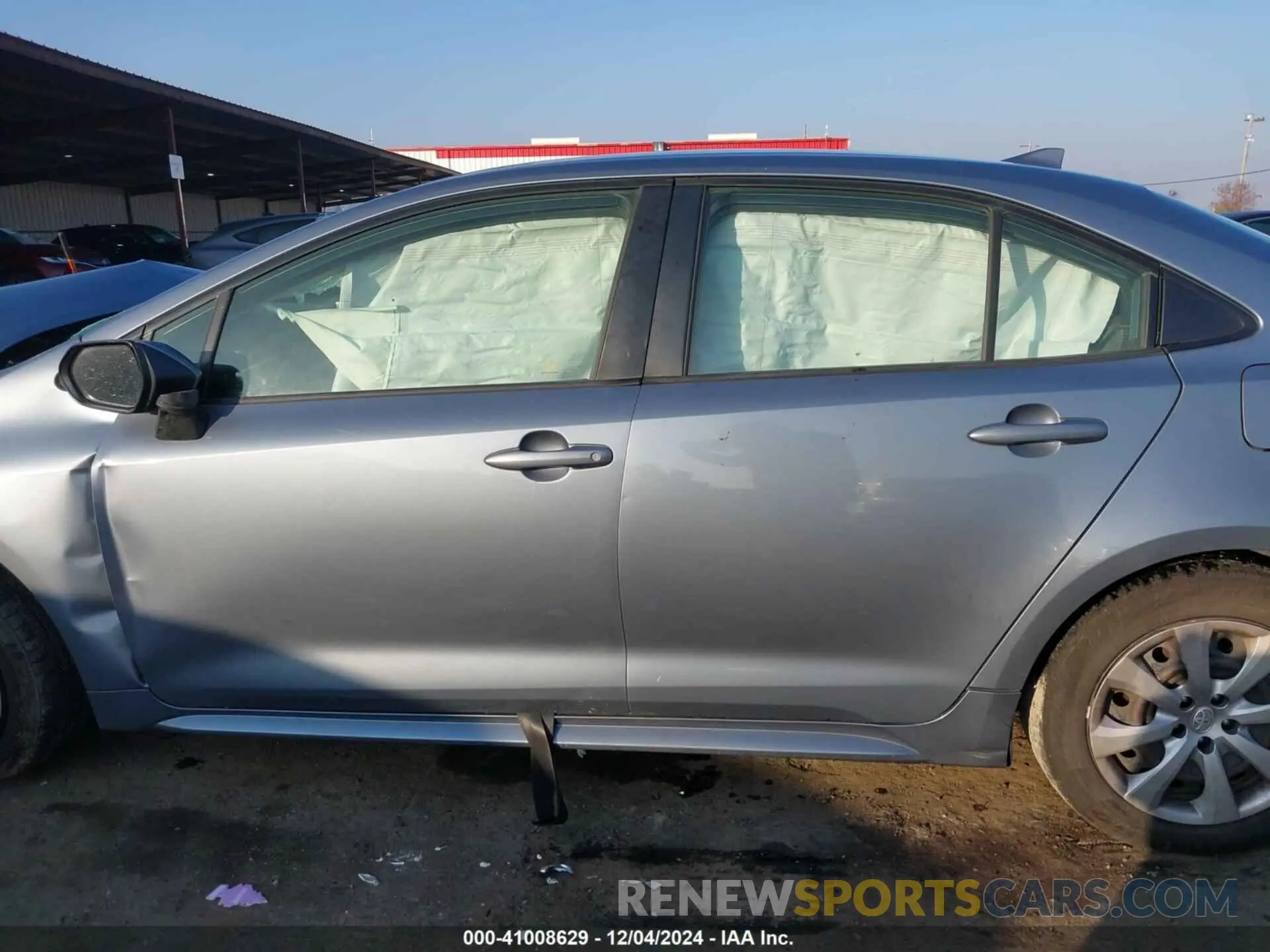 14 Photograph of a damaged car JTDEPRAEXLJ024644 TOYOTA COROLLA 2020
