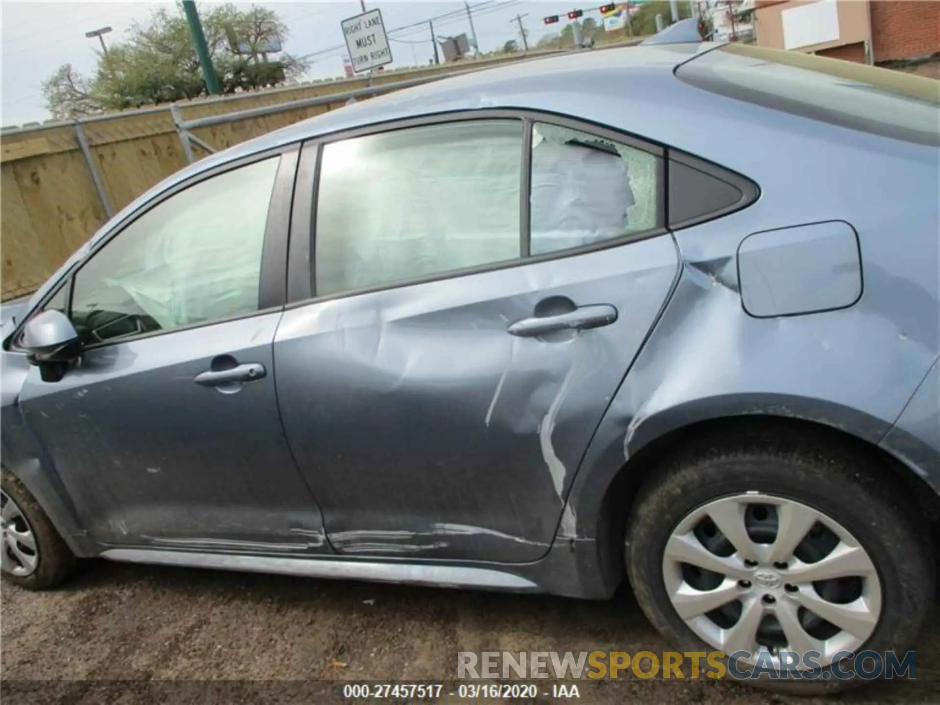 10 Photograph of a damaged car JTDEPRAEXLJ030668 TOYOTA COROLLA 2020