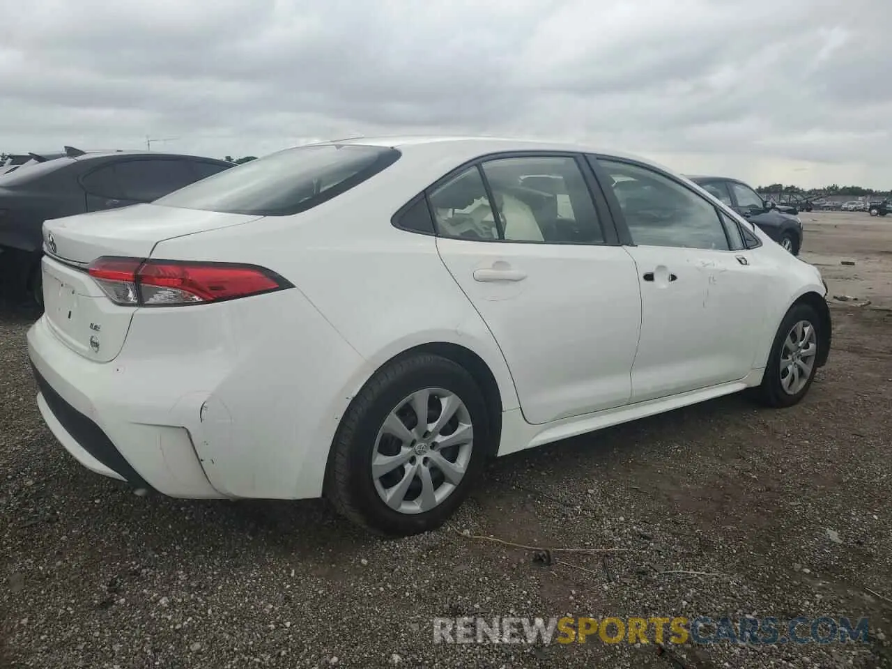 3 Photograph of a damaged car JTDEPRAEXLJ031853 TOYOTA COROLLA 2020