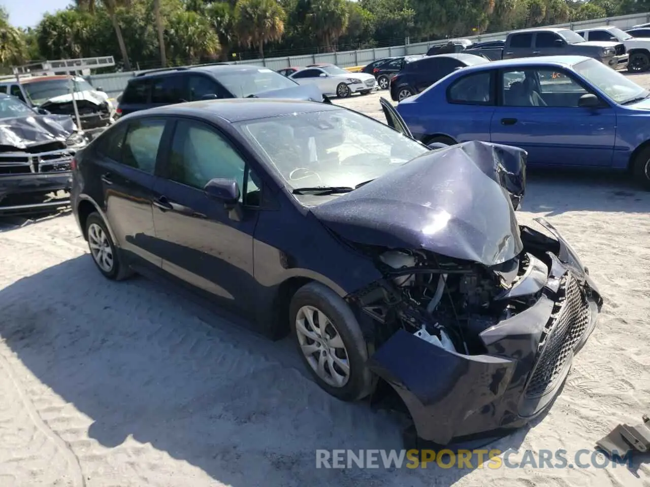 1 Photograph of a damaged car JTDEPRAEXLJ041587 TOYOTA COROLLA 2020