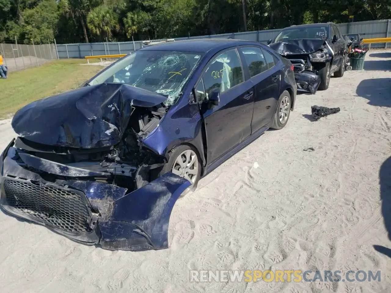 2 Photograph of a damaged car JTDEPRAEXLJ041587 TOYOTA COROLLA 2020