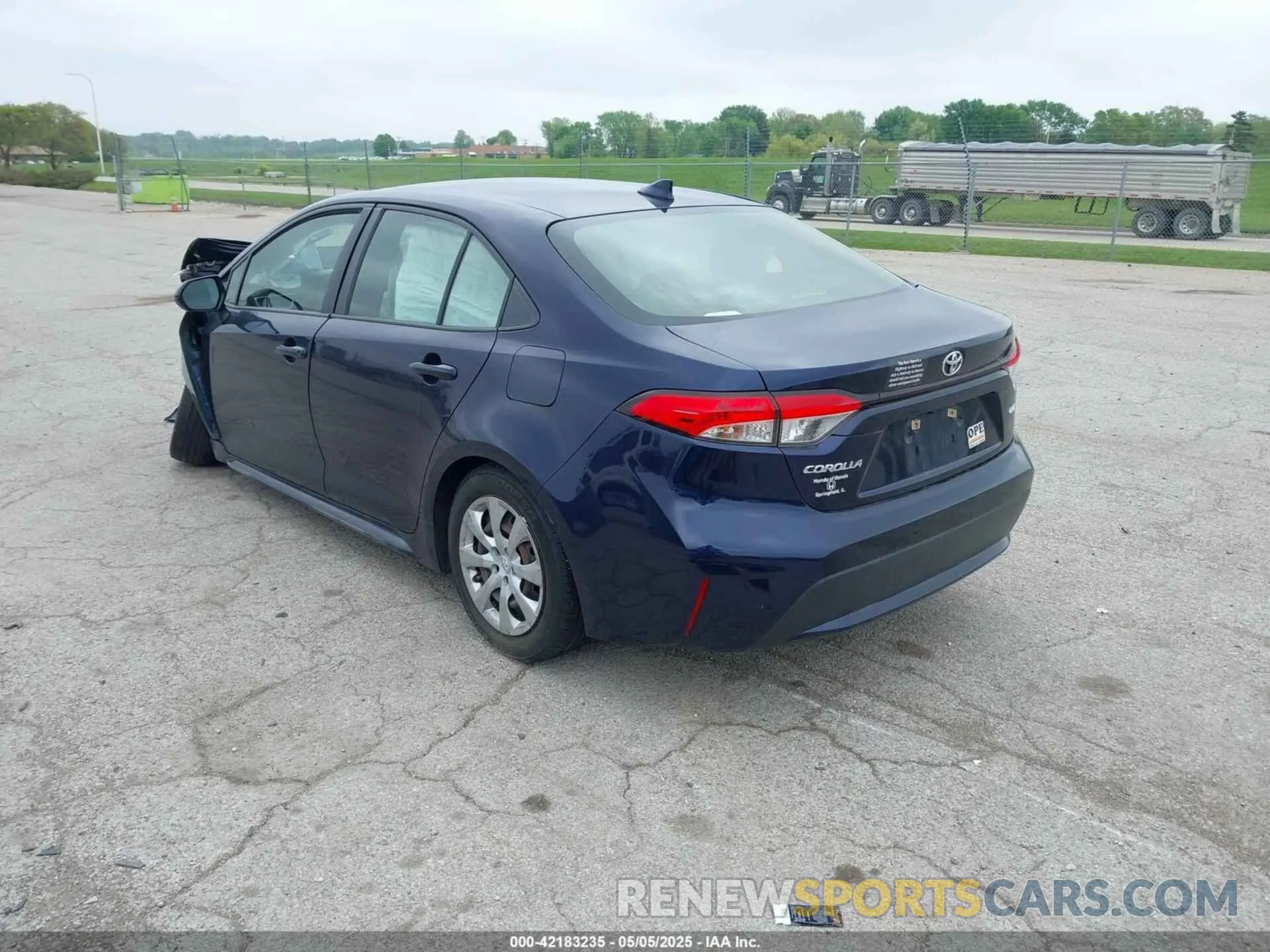 3 Фотография поврежденного автомобиля JTDEPRAEXLJ076453 TOYOTA COROLLA 2020
