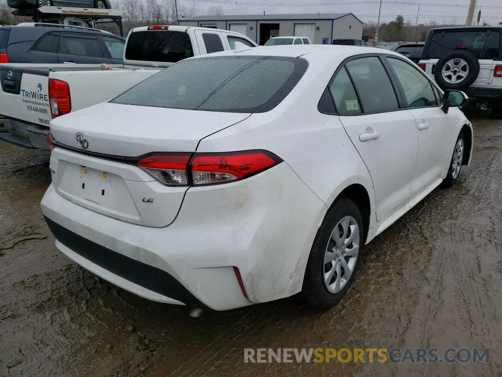 4 Photograph of a damaged car JTDEPRAEXLJ084570 TOYOTA COROLLA 2020