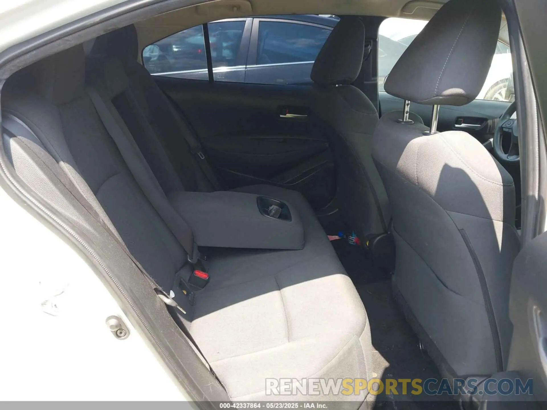 8 Фотография поврежденного автомобиля JTDEPRAEXLJ086075 TOYOTA COROLLA 2020