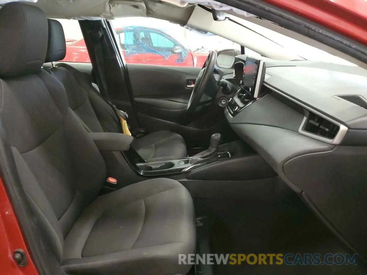 7 Photograph of a damaged car JTDEPRAEXLJ099246 TOYOTA COROLLA 2020