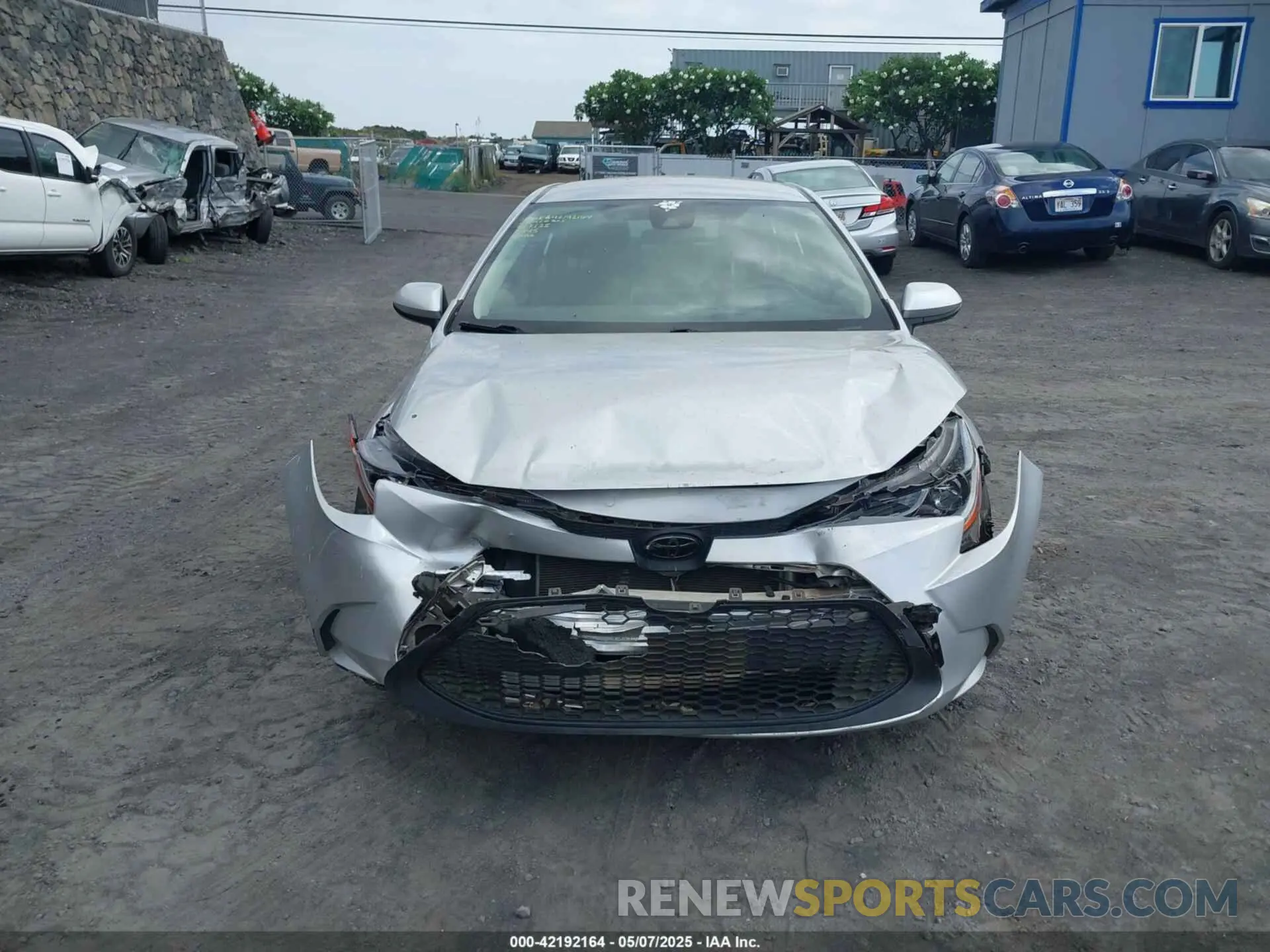 12 Photograph of a damaged car JTDEPRAEXLJ104378 TOYOTA COROLLA 2020