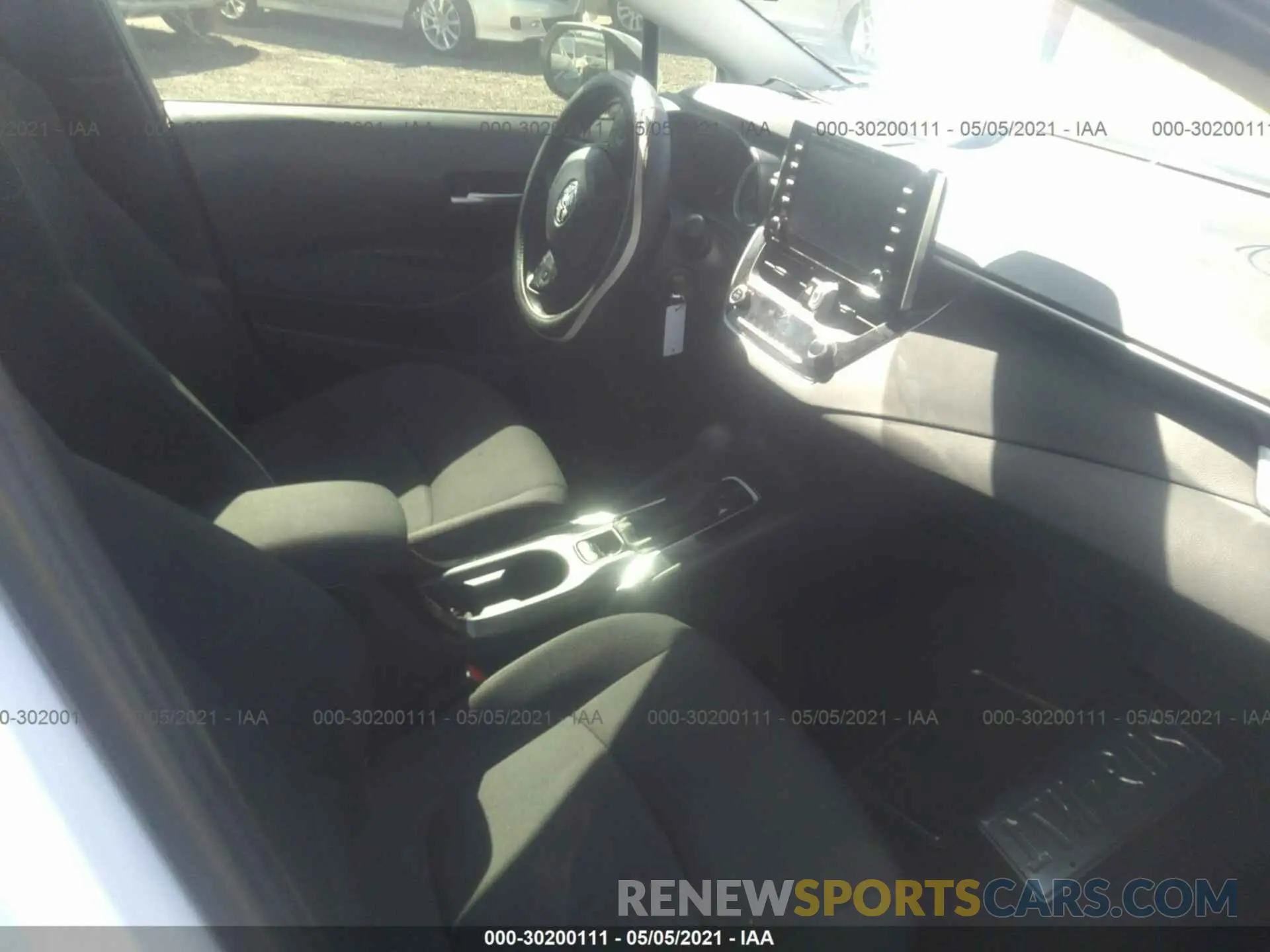 5 Photograph of a damaged car JTDEPRAEXLJ115560 TOYOTA COROLLA 2020