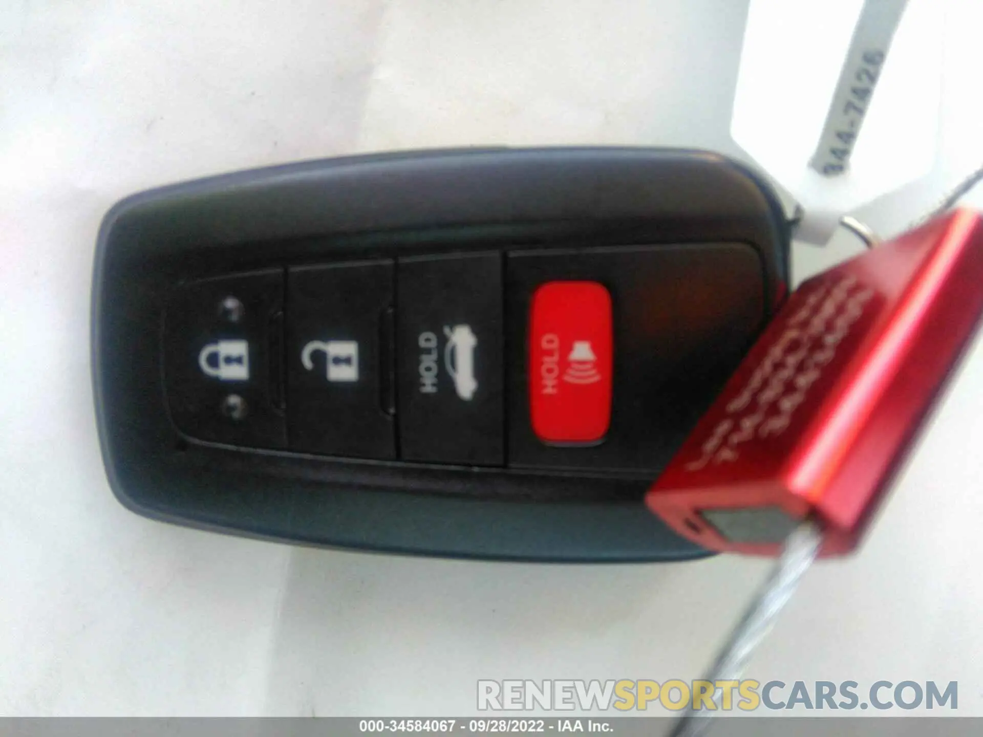 11 Фотография поврежденного автомобиля JTDFPRAE1LJ013424 TOYOTA COROLLA 2020